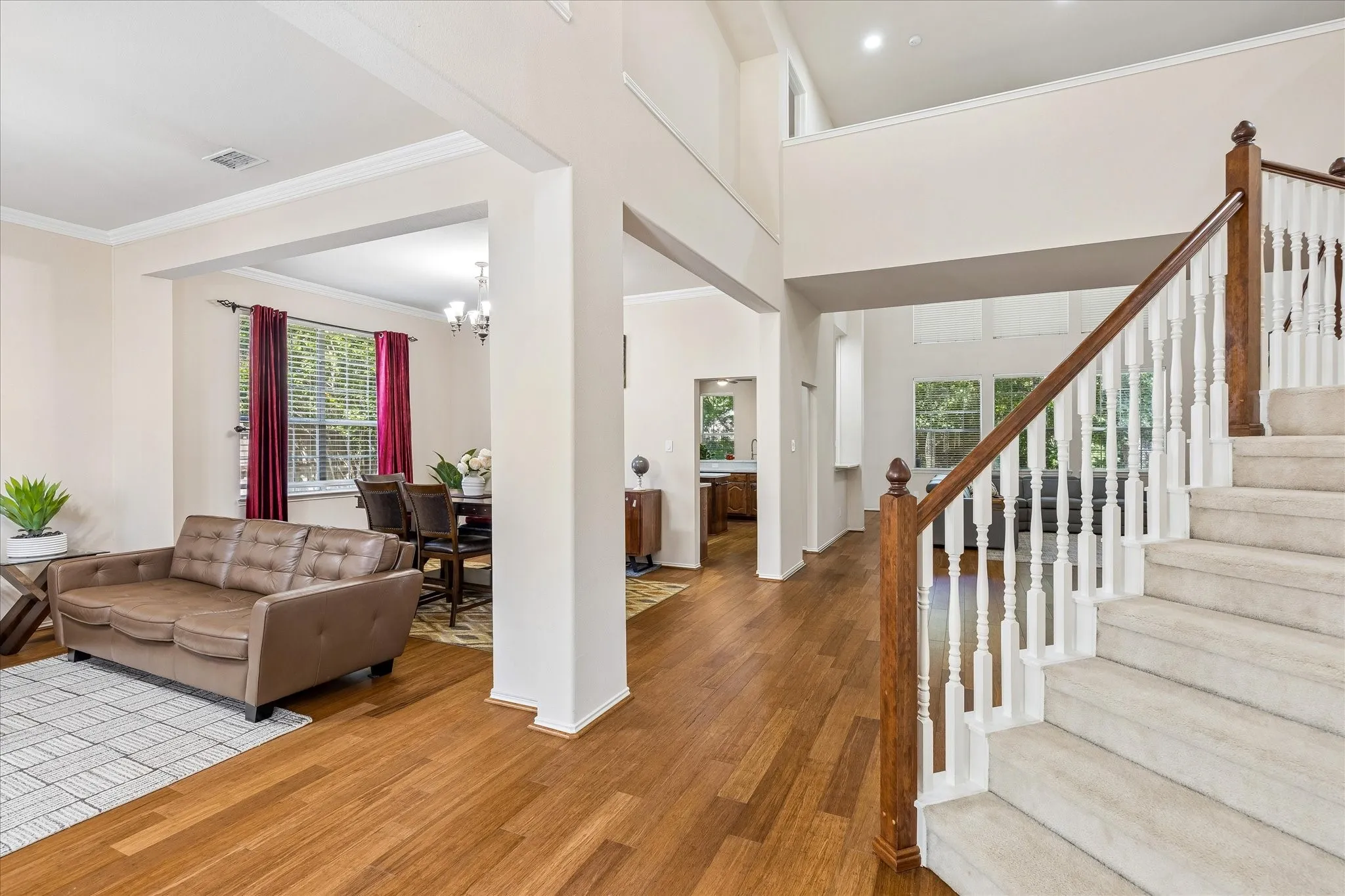 Single Family Residence For Sale in Denton County , 1509 Pearl River Drive, Flower Mound, Texas 75028, 5 Bedroom, 5 Bathroom, 2 Garage spaces, 4,117 Sqft, built in 1997, mls#21328564, Real Estate Agent in Flower Mound, Homes For Sale in Denton county, Homes For Sale in Flower Mound, Realtor in Flower Mound Texas, Real Estate Brokerage Independent Realty Texas, Luminita Cordes Realtor