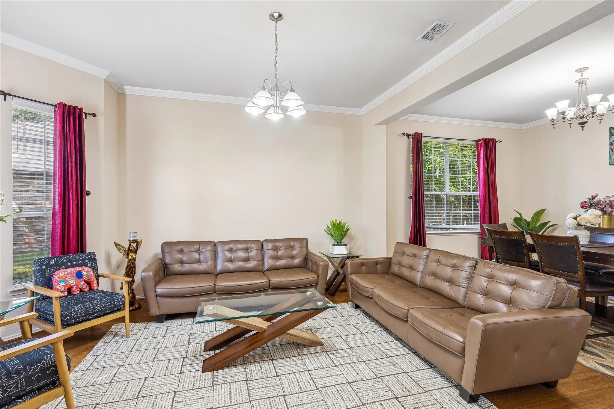 Single Family Residence For Sale in Denton County , 1509 Pearl River Drive, Flower Mound, Texas 75028, 5 Bedroom, 5 Bathroom, 2 Garage spaces, 4,117 Sqft, built in 1997, mls#21328564, Real Estate Agent in Flower Mound, Homes For Sale in Denton county, Homes For Sale in Flower Mound, Realtor in Flower Mound Texas, Real Estate Brokerage Independent Realty Texas, Luminita Cordes Realtor