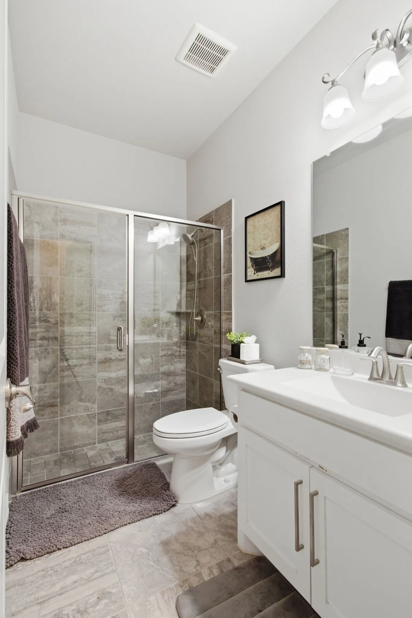 Single Family Residence For Sale in Dallas County , 4211 Prado Court, Irving, Texas 75063, 5 Bedroom, 4 Bathroom, 2 Garage spaces, 3,595 Sqft, built in 2018, mls#21326738, Real Estate Agent in Irving, Homes For Sale in Dallas county, Homes For Sale in Irving, Realtor in Irving Texas, Real Estate Brokerage Independent Realty Texas, Luminita Cordes Realtor