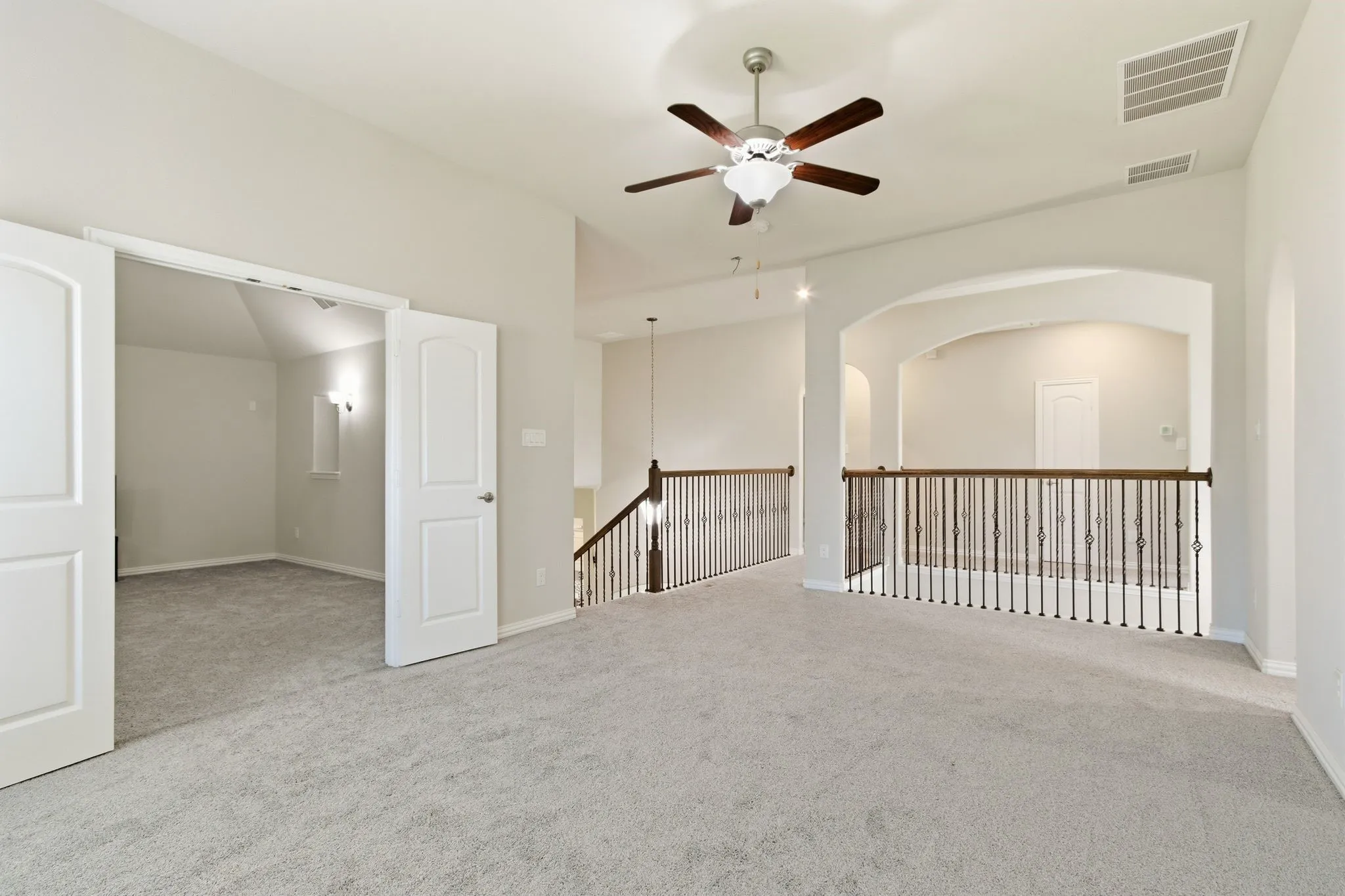 Single Family Residence For Sale in Dallas County , 4211 Prado Court, Irving, Texas 75063, 5 Bedroom, 4 Bathroom, 2 Garage spaces, 3,595 Sqft, built in 2018, mls#21326738, Real Estate Agent in Irving, Homes For Sale in Dallas county, Homes For Sale in Irving, Realtor in Irving Texas, Real Estate Brokerage Independent Realty Texas, Luminita Cordes Realtor