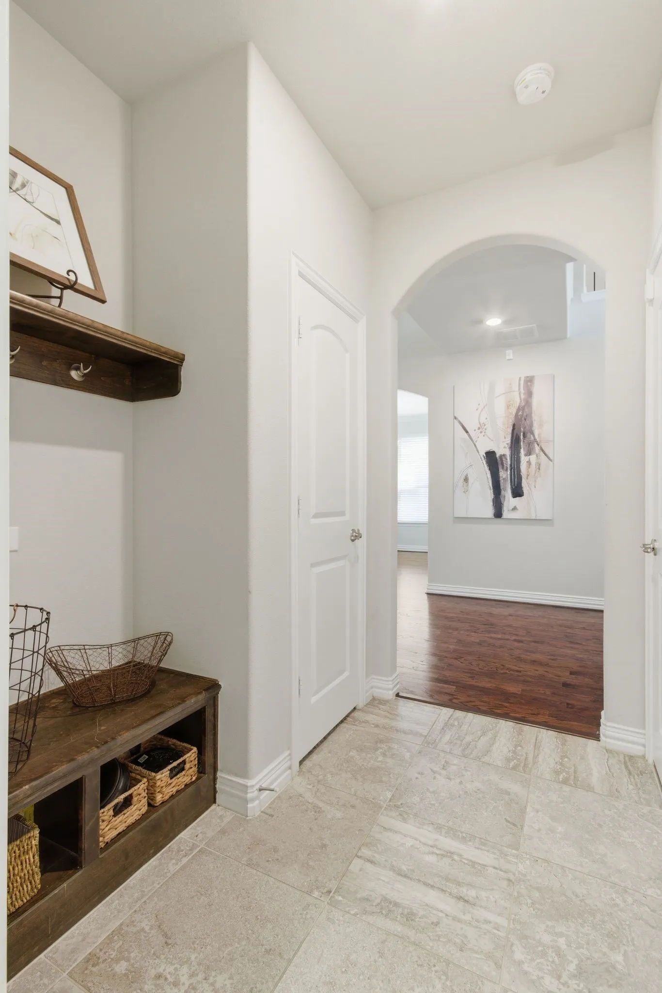 Single Family Residence For Sale in Dallas County , 4211 Prado Court, Irving, Texas 75063, 5 Bedroom, 4 Bathroom, 2 Garage spaces, 3,595 Sqft, built in 2018, mls#21326738, Real Estate Agent in Irving, Homes For Sale in Dallas county, Homes For Sale in Irving, Realtor in Irving Texas, Real Estate Brokerage Independent Realty Texas, Luminita Cordes Realtor