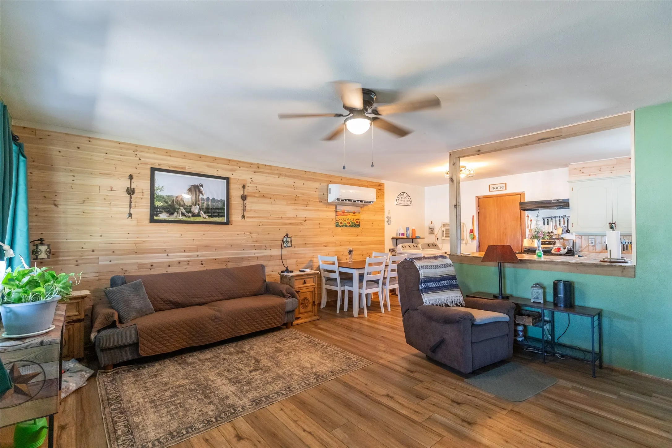 Single Family Residence For Sale in Stonewall County , 335 S Monroe Avenue, Aspermont, Texas 79502, 2 Bedroom, 1 Bathroom, Garage spaces, 1,080 Sqft, built in 1950, mls#21328571, Real Estate Agent in Aspermont, Homes For Sale in Stonewall county, Homes For Sale in Aspermont, Realtor in Aspermont Texas, Real Estate Brokerage Independent Realty Texas, Luminita Cordes Realtor