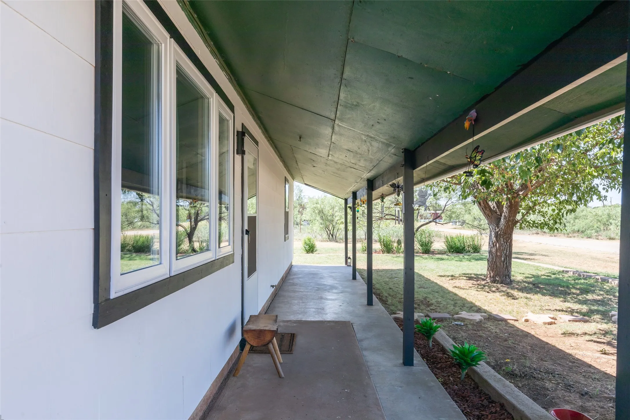 Single Family Residence For Sale in Stonewall County , 335 S Monroe Avenue, Aspermont, Texas 79502, 2 Bedroom, 1 Bathroom, Garage spaces, 1,080 Sqft, built in 1950, mls#21328571, Real Estate Agent in Aspermont, Homes For Sale in Stonewall county, Homes For Sale in Aspermont, Realtor in Aspermont Texas, Real Estate Brokerage Independent Realty Texas, Luminita Cordes Realtor