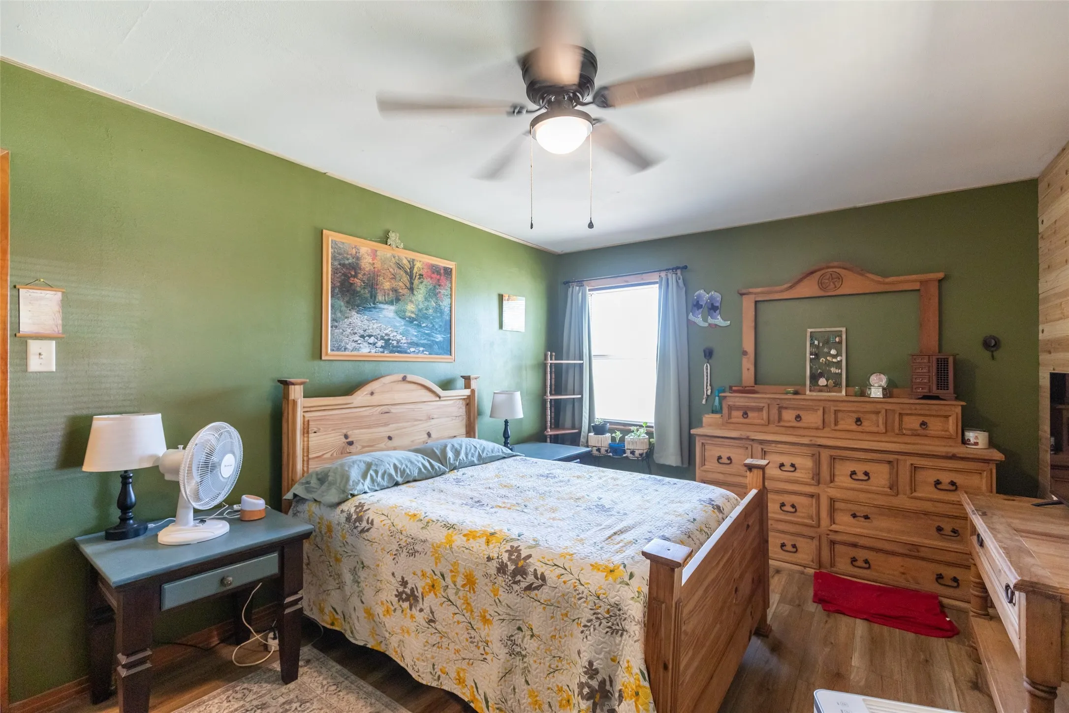 Single Family Residence For Sale in Stonewall County , 335 S Monroe Avenue, Aspermont, Texas 79502, 2 Bedroom, 1 Bathroom, Garage spaces, 1,080 Sqft, built in 1950, mls#21328571, Real Estate Agent in Aspermont, Homes For Sale in Stonewall county, Homes For Sale in Aspermont, Realtor in Aspermont Texas, Real Estate Brokerage Independent Realty Texas, Luminita Cordes Realtor