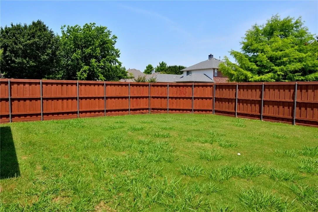 Single Family Residence For Rent in Collin County , 1316 Marwood Court, Allen, Texas 75013, 4 Bedroom, 2 Bathroom, 2 Garage spaces, 1,924 Sqft, built in 2001, mls#21325281, Real Estate Agent in Allen, Homes For Rent in Collin county, Homes For Rent in Allen, Realtor in Allen Texas, Real Estate Brokerage Independent Realty Texas, Luminita Cordes Realtor