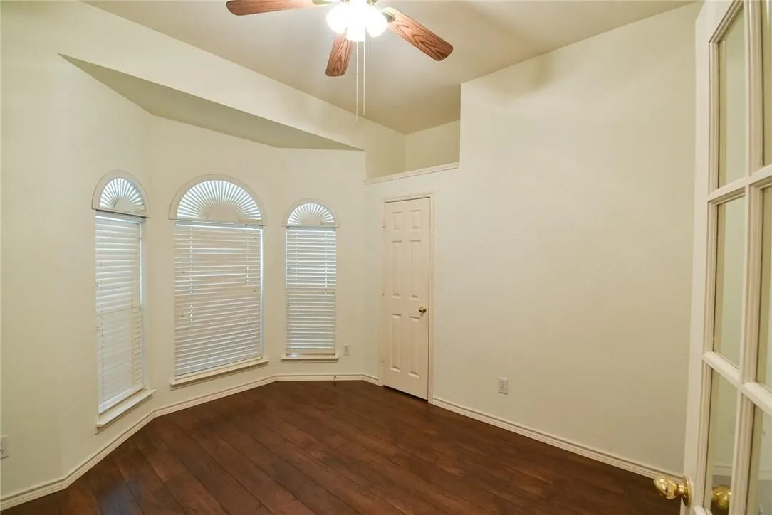 Single Family Residence For Rent in Collin County , 1316 Marwood Court, Allen, Texas 75013, 4 Bedroom, 2 Bathroom, 2 Garage spaces, 1,924 Sqft, built in 2001, mls#21325281, Real Estate Agent in Allen, Homes For Rent in Collin county, Homes For Rent in Allen, Realtor in Allen Texas, Real Estate Brokerage Independent Realty Texas, Luminita Cordes Realtor