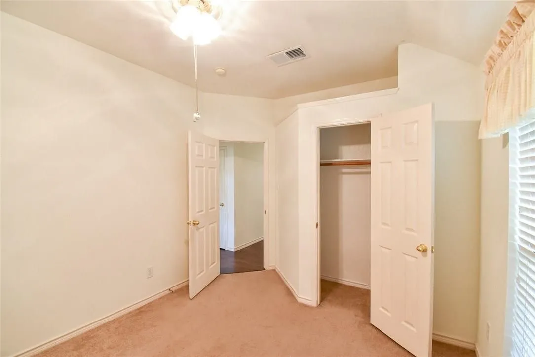 Single Family Residence For Rent in Collin County , 1316 Marwood Court, Allen, Texas 75013, 4 Bedroom, 2 Bathroom, 2 Garage spaces, 1,924 Sqft, built in 2001, mls#21325281, Real Estate Agent in Allen, Homes For Rent in Collin county, Homes For Rent in Allen, Realtor in Allen Texas, Real Estate Brokerage Independent Realty Texas, Luminita Cordes Realtor