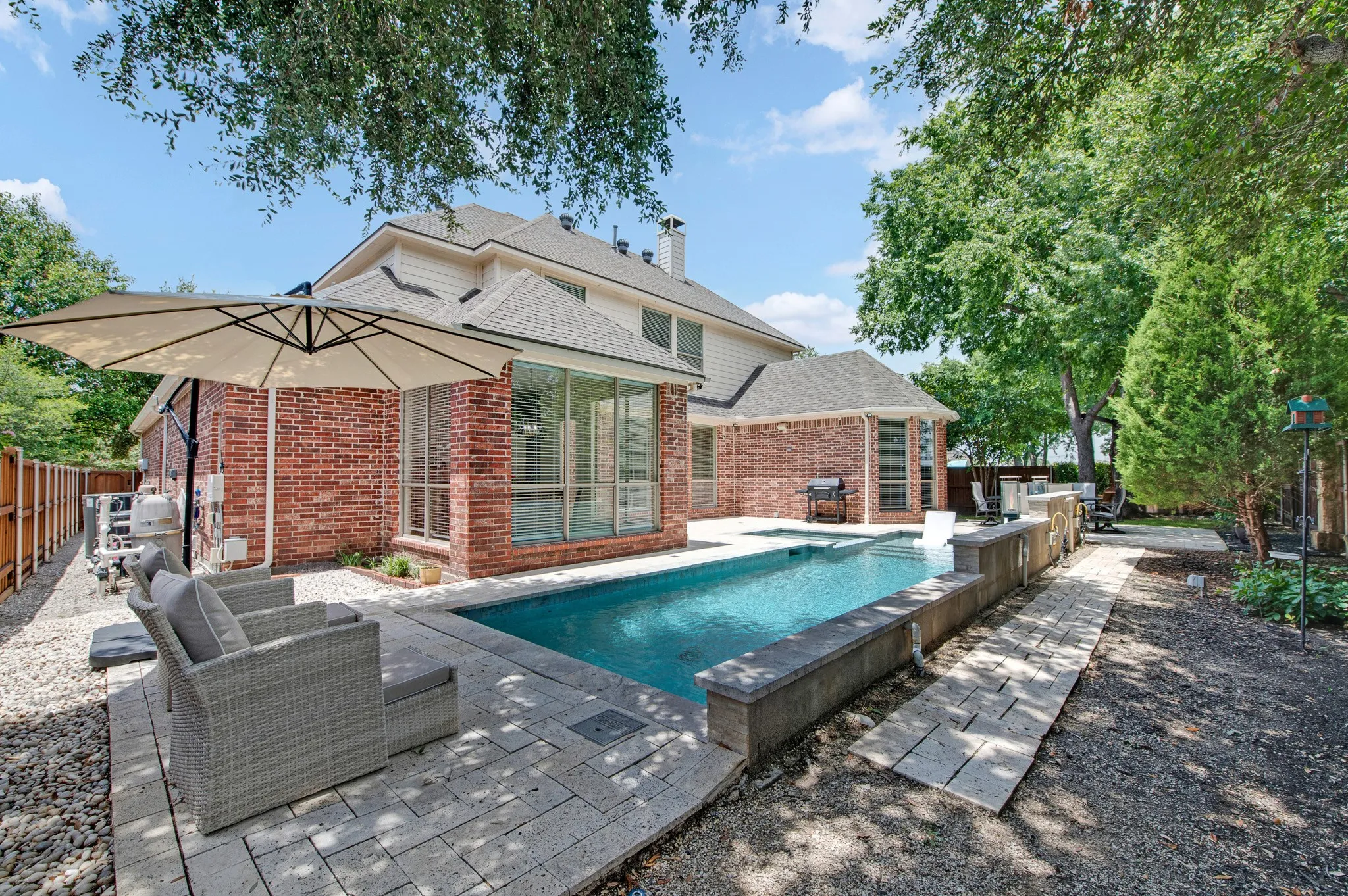 Single Family Residence For Sale in Collin County , 1108 Salado Drive, Allen, Texas 75013, 5 Bedroom, 4 Bathroom, 2 Garage spaces, 3,147 Sqft, built in 2001, mls#21328588, Real Estate Agent in Allen, Homes For Sale in Collin county, Homes For Sale in Allen, Realtor in Allen Texas, Real Estate Brokerage Independent Realty Texas, Luminita Cordes Realtor