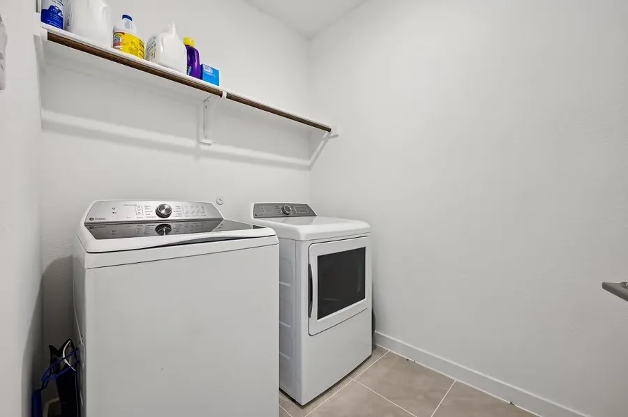Single Family Residence For Rent in Dallas County , 2616 Ontario Drive, Seagoville, Texas 75159, 4 Bedrooms, 2 Bathrooms, 2 Garage spaces, 1,810 Sqft, built in 2023, Price $2,700, mls#21328606, Real Estate Agent in Seagoville, Homes For Rent in Dallas county, Homes For Rent in Seagoville, Realtor in Seagoville Texas, Real Estate Brokerage Independent Realty Texas, Luminita Cordes Realtor