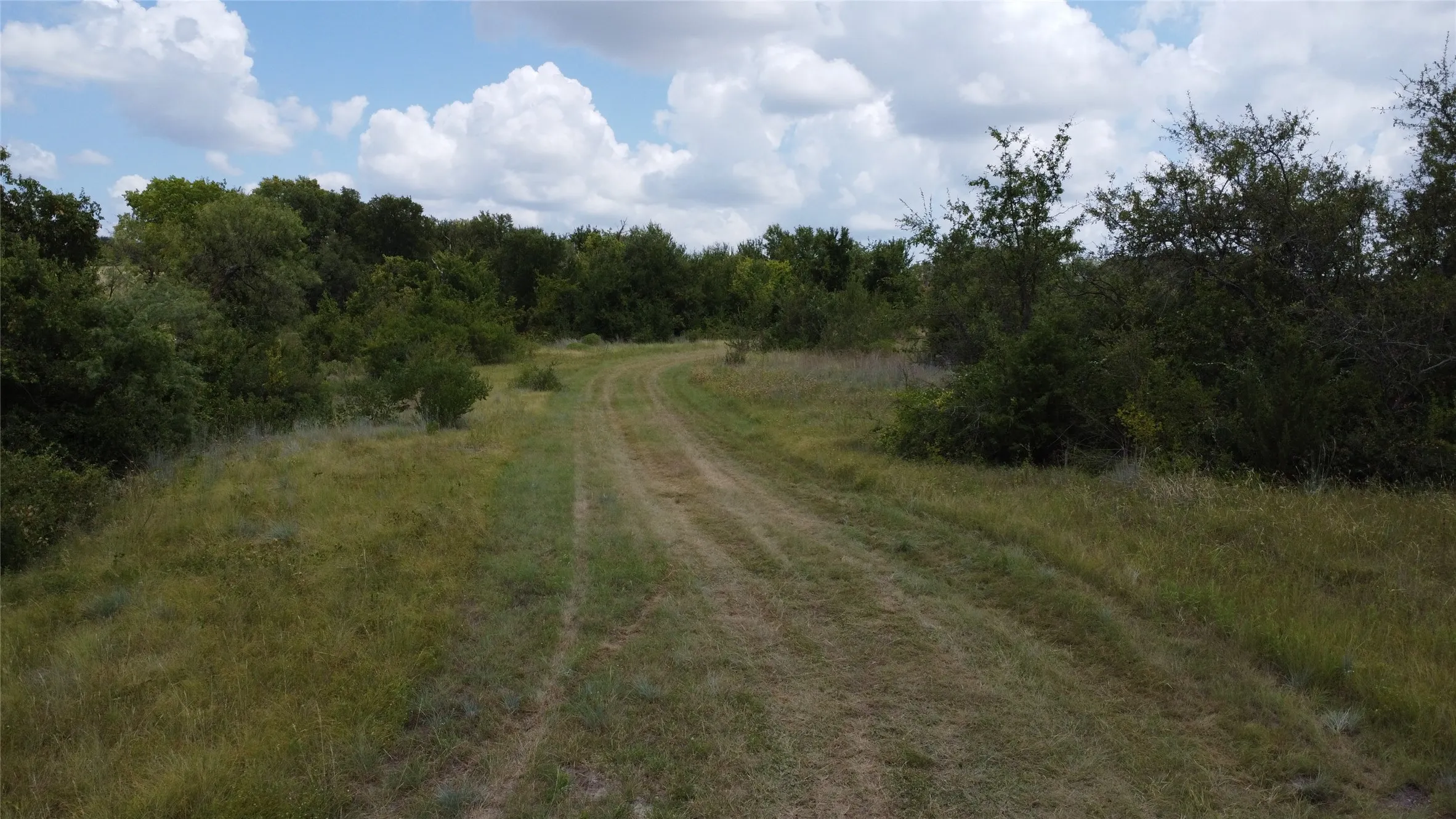 Farm For Sale in Comanche County , 1210 County Road 341, Dublin, Texas 76446, 1 Bedroom, 1 Bathroom, Garage spaces, 512 Sqft, built in 2021, mls#21328594, Real Estate Agent in Dublin, Homes For Sale in Comanche county, Homes For Sale in Dublin, Realtor in Dublin Texas, Real Estate Brokerage Independent Realty Texas, Luminita Cordes Realtor