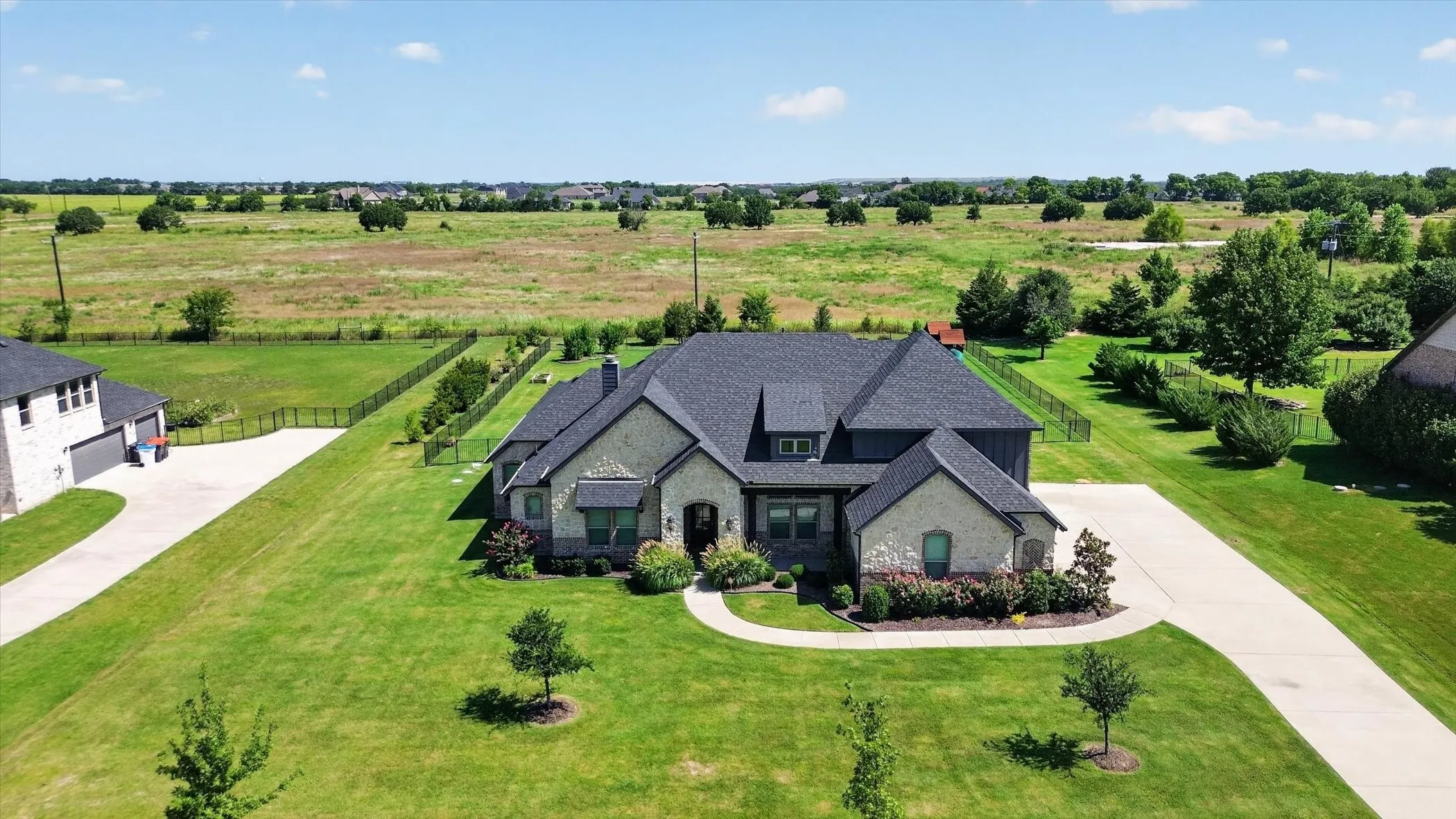 Single Family Residence For Sale in Collin County , 4227 Waterstone Estates Drive, Mc Kinney, Texas 75071, 4 Bedroom, 3 Bathroom, 3 Garage spaces, 3,603 Sqft, built in 2021, mls#21326445, Real Estate Agent in Mc Kinney, Homes For Sale in Collin county, Homes For Sale in Mc Kinney, Realtor in Mc Kinney Texas, Real Estate Brokerage Independent Realty Texas, Luminita Cordes Realtor