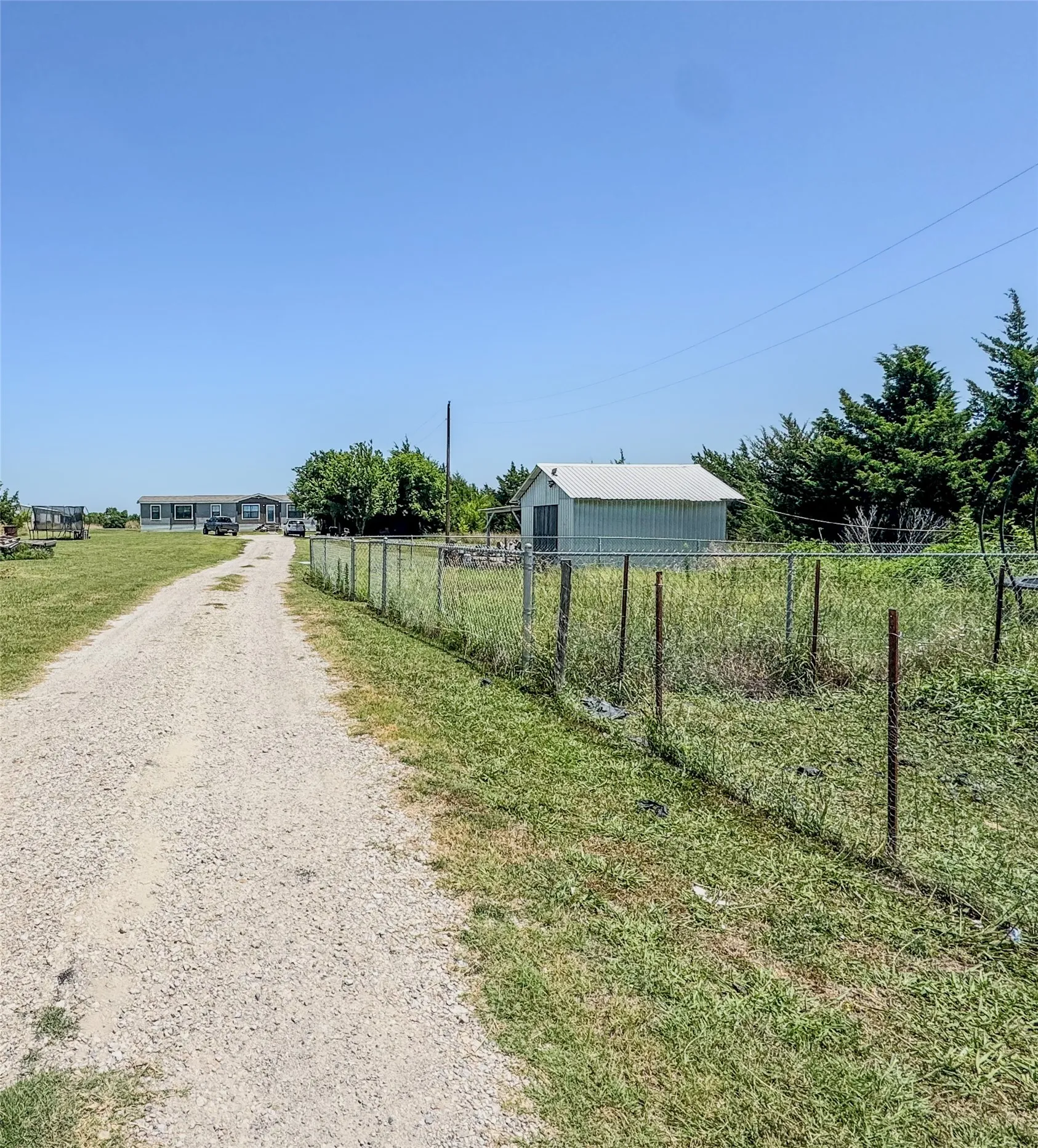 Mobile Home For Sale in Collin County , 815 County Road 655, Farmersville, Texas 75442, 4 Bedroom, 2 Bathroom, Garage spaces, 1,768 Sqft, built in 2021, mls#21325872, Real Estate Agent in Farmersville, Homes For Sale in Collin county, Homes For Sale in Farmersville, Realtor in Farmersville Texas, Real Estate Brokerage Independent Realty Texas, Luminita Cordes Realtor