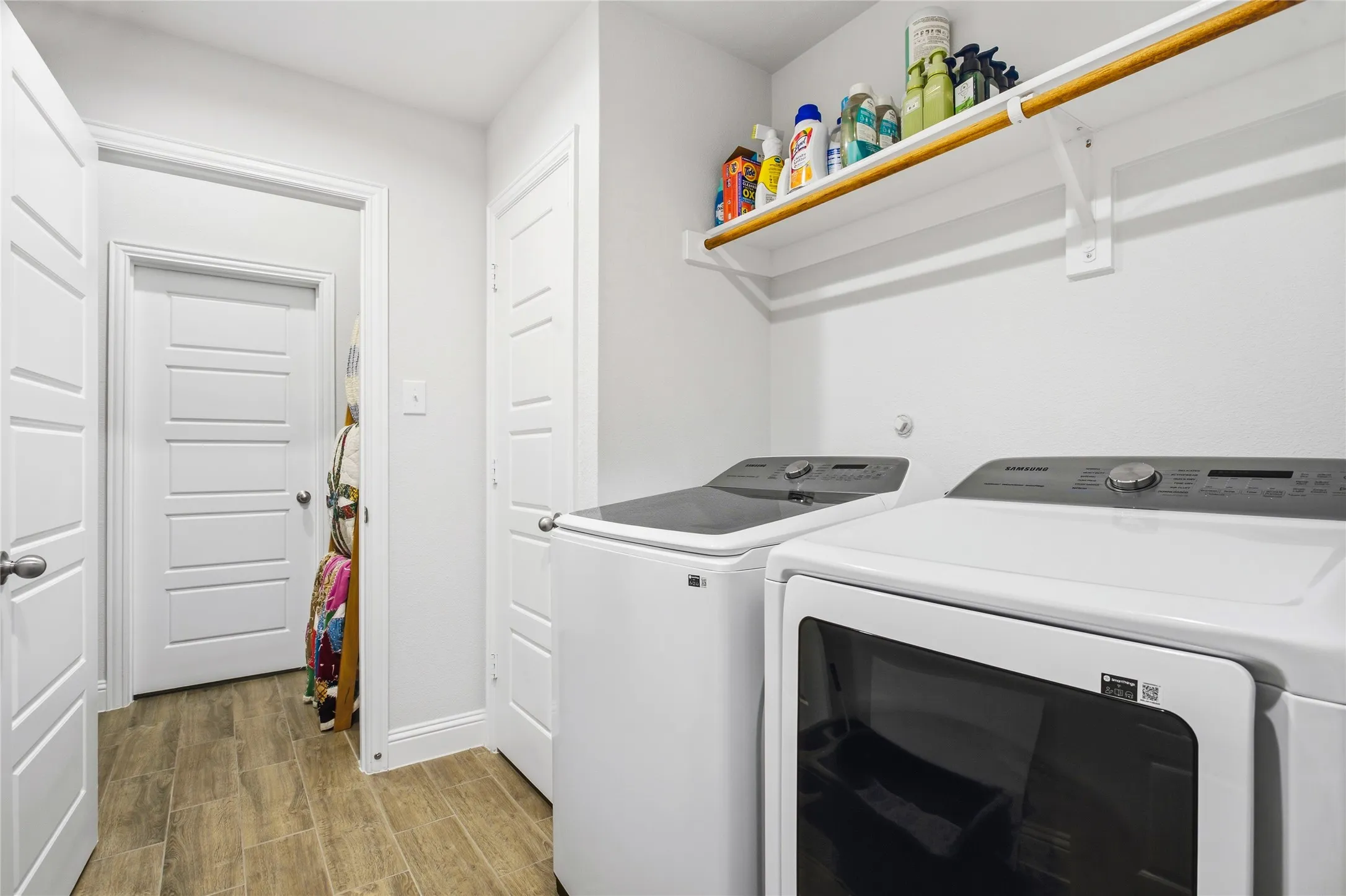 Single Family Residence For Sale in Kaufman County , 710 Truchas Avenue, Forney, Texas 75126, 4 Bedroom, 2 Bathroom, 2 Garage spaces, 2,048 Sqft, built in 2023, mls#21322928, Real Estate Agent in Forney, Homes For Sale in Kaufman county, Homes For Sale in Forney, Realtor in Forney Texas, Real Estate Brokerage Independent Realty Texas, Luminita Cordes Realtor