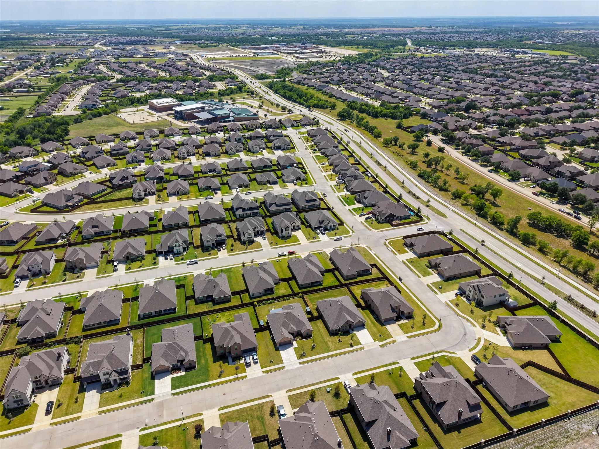 Single Family Residence For Sale in Kaufman County , 710 Truchas Avenue, Forney, Texas 75126, 4 Bedroom, 2 Bathroom, 2 Garage spaces, 2,048 Sqft, built in 2023, mls#21322928, Real Estate Agent in Forney, Homes For Sale in Kaufman county, Homes For Sale in Forney, Realtor in Forney Texas, Real Estate Brokerage Independent Realty Texas, Luminita Cordes Realtor