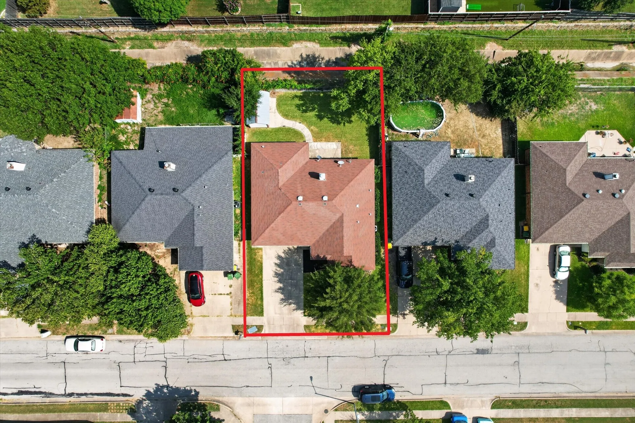 Single Family Residence For Sale in Tarrant County , 6549 High Lawn Terrace, Watauga, Texas 76148, 3 Bedroom, 2 Bathroom, 2 Garage spaces, 1,382 Sqft, built in 1983, mls#21328307, Real Estate Agent in Watauga, Homes For Sale in Tarrant county, Homes For Sale in Watauga, Realtor in Watauga Texas, Real Estate Brokerage Independent Realty Texas, Luminita Cordes Realtor