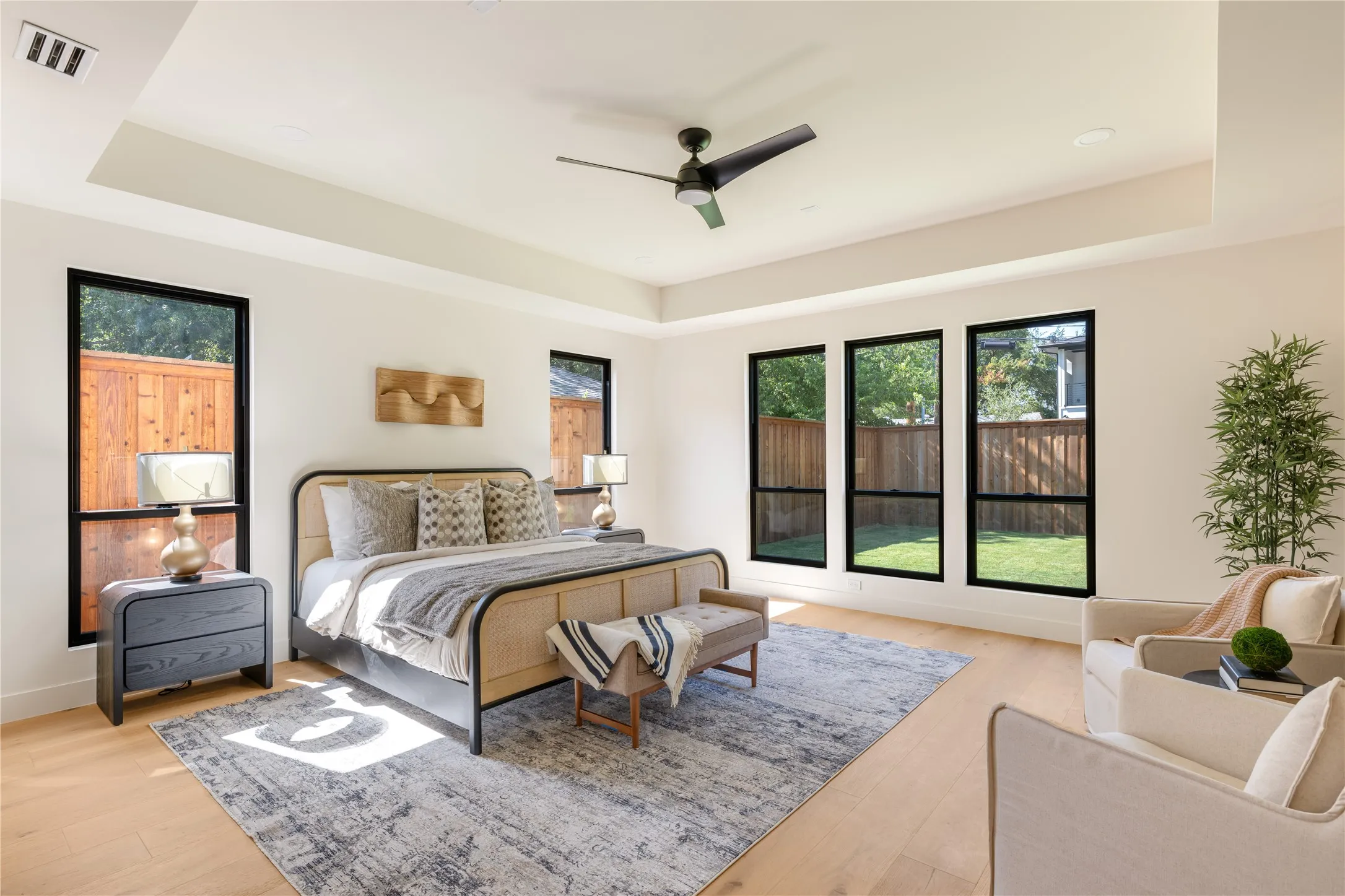 Single Family Residence For Rent in Dallas County , 3715 Park Lane, Dallas, Texas 75220, 5 Bedroom, 5 Bathroom, 2 Garage spaces, 4,268 Sqft, built in 2026, mls#21328624, Real Estate Agent in Dallas, Homes For Rent in Dallas county, Homes For Rent in Dallas, Realtor in Dallas Texas, Real Estate Brokerage Independent Realty Texas, Luminita Cordes Realtor