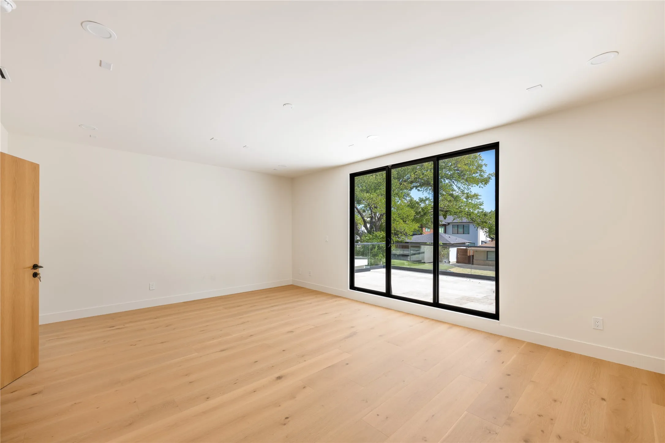 Single Family Residence For Rent in Dallas County , 3715 Park Lane, Dallas, Texas 75220, 5 Bedroom, 5 Bathroom, 2 Garage spaces, 4,268 Sqft, built in 2026, mls#21328624, Real Estate Agent in Dallas, Homes For Rent in Dallas county, Homes For Rent in Dallas, Realtor in Dallas Texas, Real Estate Brokerage Independent Realty Texas, Luminita Cordes Realtor