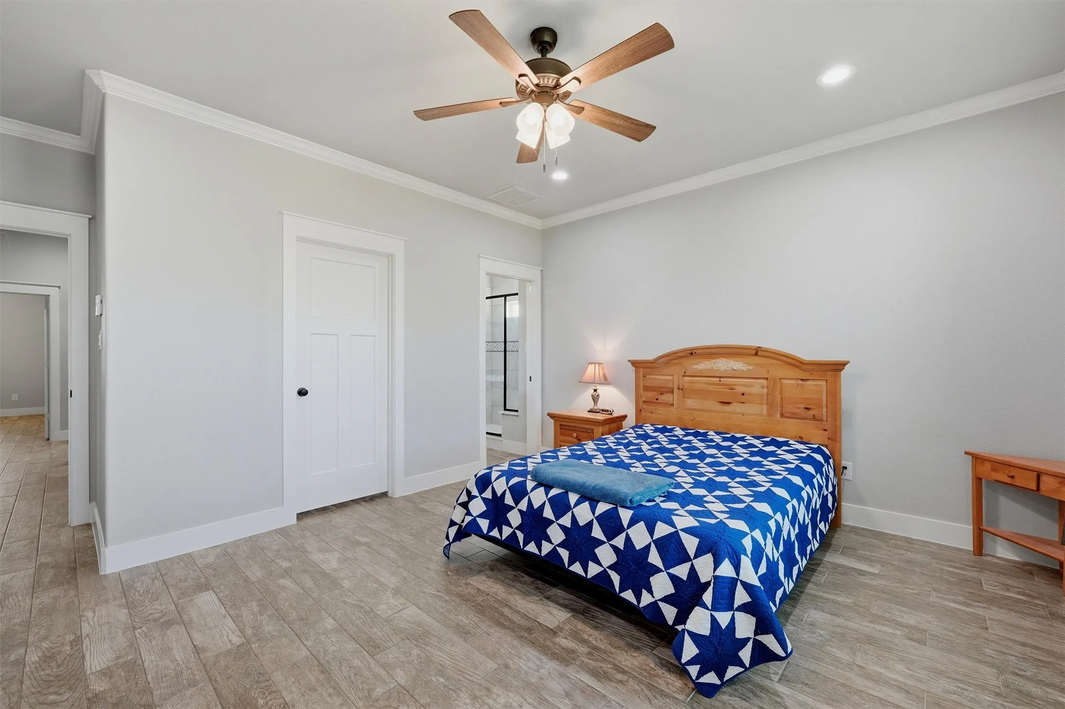 Single Family Residence For Sale in Fannin County , 884 Cheyenne Trail, Trenton, Texas 75490, 3 Bedroom, 2 Bathroom, 2 Garage spaces, 2,068 Sqft, built in 2022, mls#21328620, Real Estate Agent in Trenton, Homes For Sale in Fannin county, Homes For Sale in Trenton, Realtor in Trenton Texas, Real Estate Brokerage Independent Realty Texas, Luminita Cordes Realtor