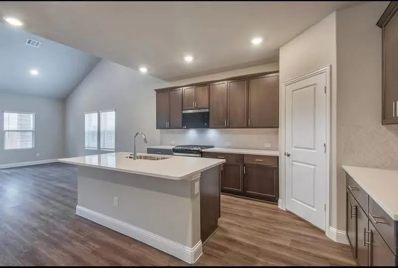 Single Family Residence For Rent in Collin County , 404 Dempsey Drive, Princeton, Texas 75071, 5 Bedrooms, 3 Bathrooms, 2 Garage spaces, 3,015 Sqft, built in 2023, Price $3,800, mls#21318982, Real Estate Agent in Princeton, Homes For Rent in Collin county, Homes For Rent in Princeton, Realtor in Princeton Texas, Real Estate Brokerage Independent Realty Texas, Luminita Cordes Realtor