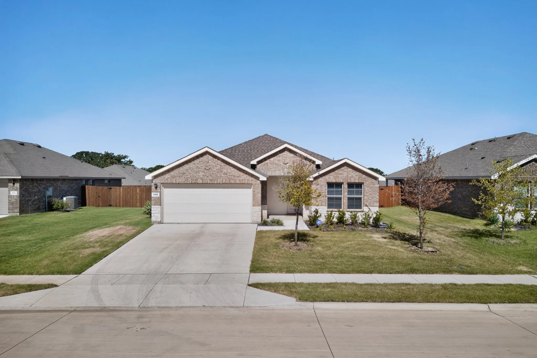 Single Family Residence For Rent in Tarrant County , 332 Pecos Drive, Azle, Texas 76020, 3 Bedroom, 2 Bathroom, 2 Garage spaces, 1,580 Sqft, built in 2025, mls#21328638, Real Estate Agent in Azle, Homes For Rent in Tarrant county, Homes For Rent in Azle, Realtor in Azle Texas, Real Estate Brokerage Independent Realty Texas, Luminita Cordes Realtor