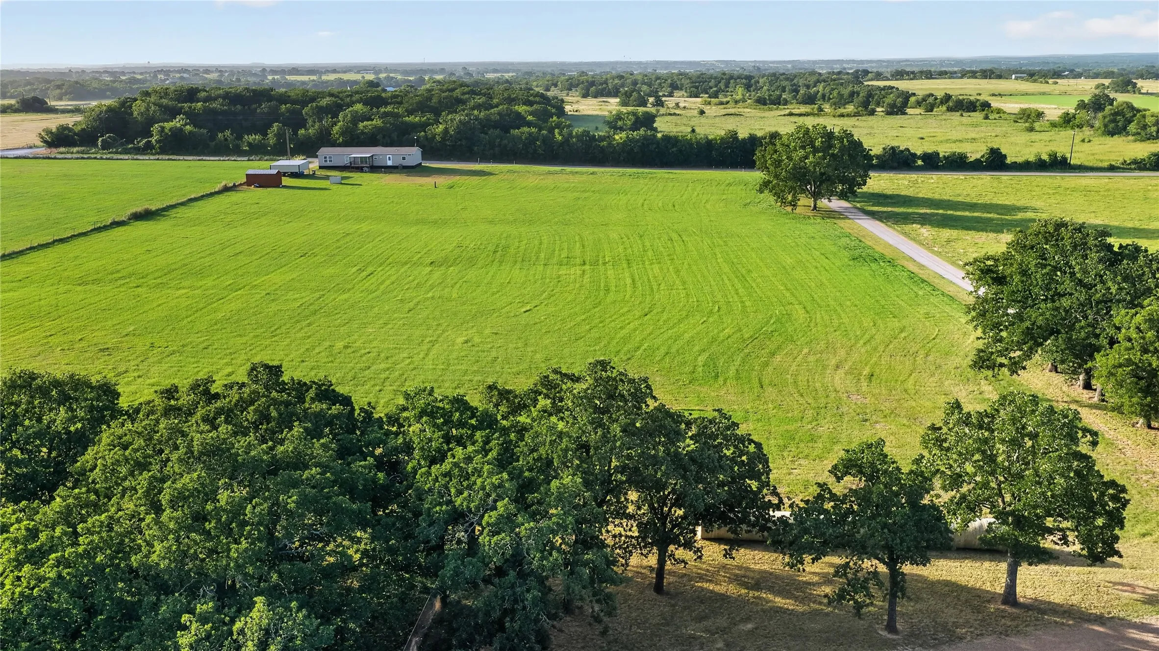 Single Family Residence For Sale in Wise County , 443 County Road 3342, Paradise, Texas 76073, 3 Bedroom, 3 Bathroom, 2 Garage spaces, 2,677 Sqft, built in 2000, mls#21328207, Real Estate Agent in Paradise, Homes For Sale in Wise county, Homes For Sale in Paradise, Realtor in Paradise Texas, Real Estate Brokerage Independent Realty Texas, Luminita Cordes Realtor