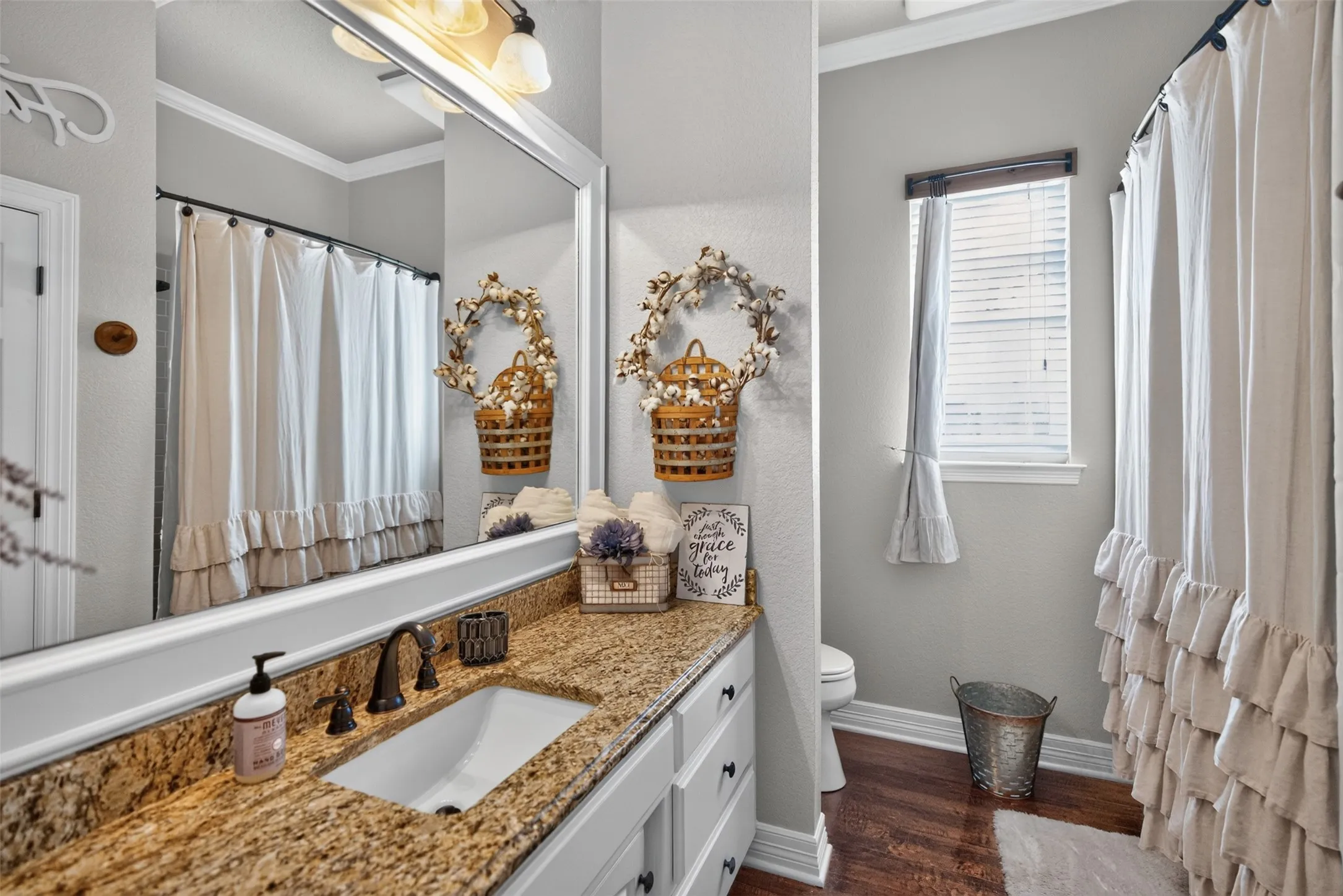 Single Family Residence For Sale in Wise County , 443 County Road 3342, Paradise, Texas 76073, 3 Bedroom, 3 Bathroom, 2 Garage spaces, 2,677 Sqft, built in 2000, mls#21328207, Real Estate Agent in Paradise, Homes For Sale in Wise county, Homes For Sale in Paradise, Realtor in Paradise Texas, Real Estate Brokerage Independent Realty Texas, Luminita Cordes Realtor
