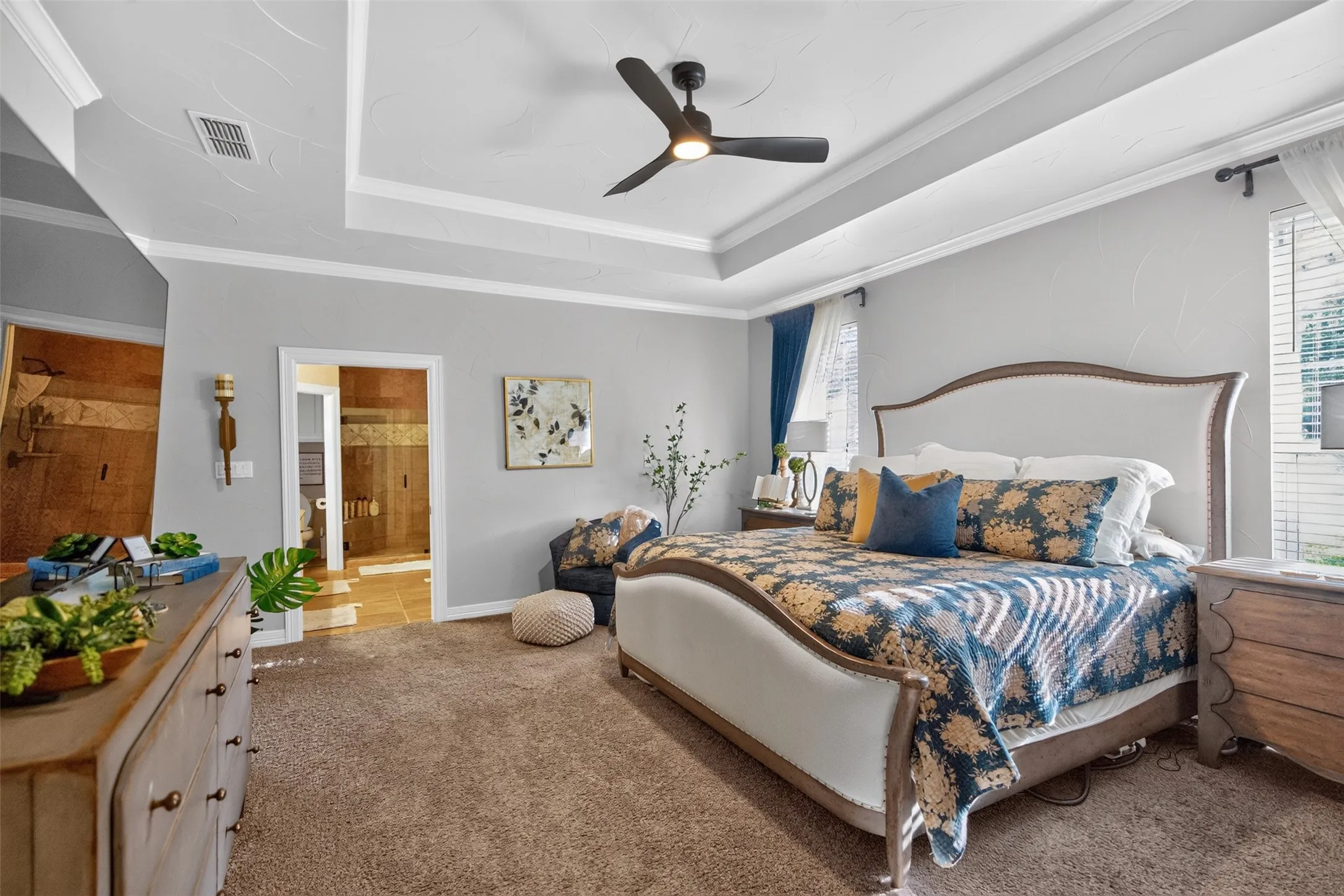 Single Family Residence For Sale in Wise County , 443 County Road 3342, Paradise, Texas 76073, 3 Bedroom, 3 Bathroom, 2 Garage spaces, 2,677 Sqft, built in 2000, mls#21328207, Real Estate Agent in Paradise, Homes For Sale in Wise county, Homes For Sale in Paradise, Realtor in Paradise Texas, Real Estate Brokerage Independent Realty Texas, Luminita Cordes Realtor