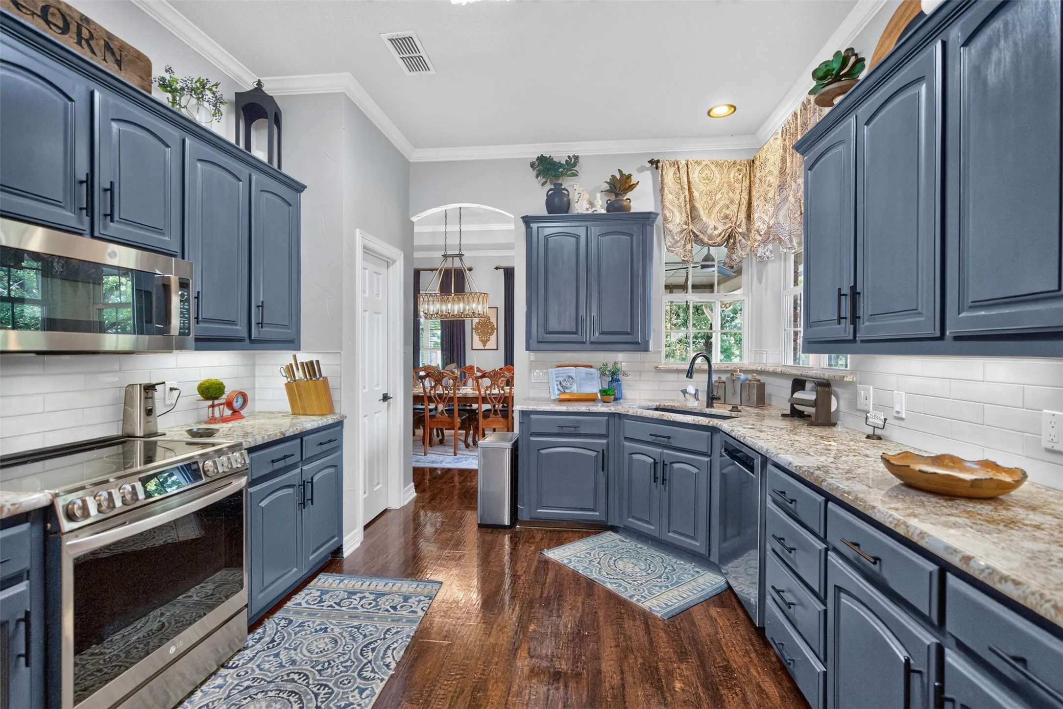 Single Family Residence For Sale in Wise County , 443 County Road 3342, Paradise, Texas 76073, 3 Bedroom, 3 Bathroom, 2 Garage spaces, 2,677 Sqft, built in 2000, mls#21328207, Real Estate Agent in Paradise, Homes For Sale in Wise county, Homes For Sale in Paradise, Realtor in Paradise Texas, Real Estate Brokerage Independent Realty Texas, Luminita Cordes Realtor