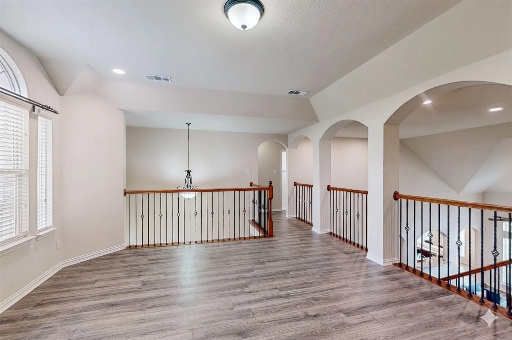 Single Family Residence For Rent in Denton County , 3563 Caruth Lane, Frisco, Texas 75034, 5 Bedroom, 4 Bathroom, 2 Garage spaces, 3,843 Sqft, built in 2012, mls#21328610, Real Estate Agent in Frisco, Homes For Rent in Denton county, Homes For Rent in Frisco, Realtor in Frisco Texas, Real Estate Brokerage Independent Realty Texas, Luminita Cordes Realtor