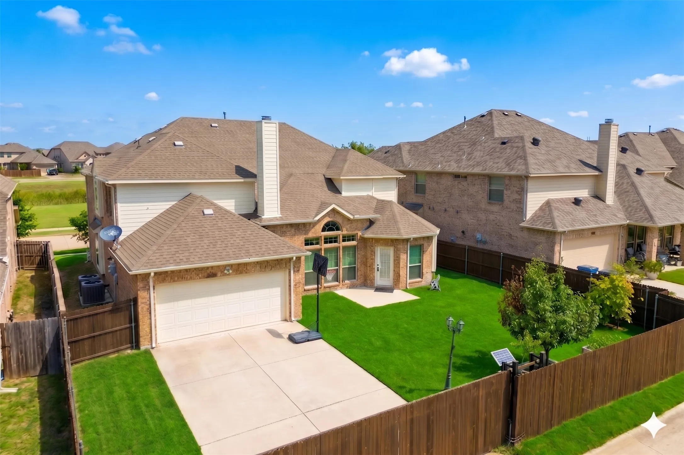 Single Family Residence For Rent in Denton County , 3563 Caruth Lane, Frisco, Texas 75034, 5 Bedroom, 4 Bathroom, 2 Garage spaces, 3,843 Sqft, built in 2012, mls#21328610, Real Estate Agent in Frisco, Homes For Rent in Denton county, Homes For Rent in Frisco, Realtor in Frisco Texas, Real Estate Brokerage Independent Realty Texas, Luminita Cordes Realtor