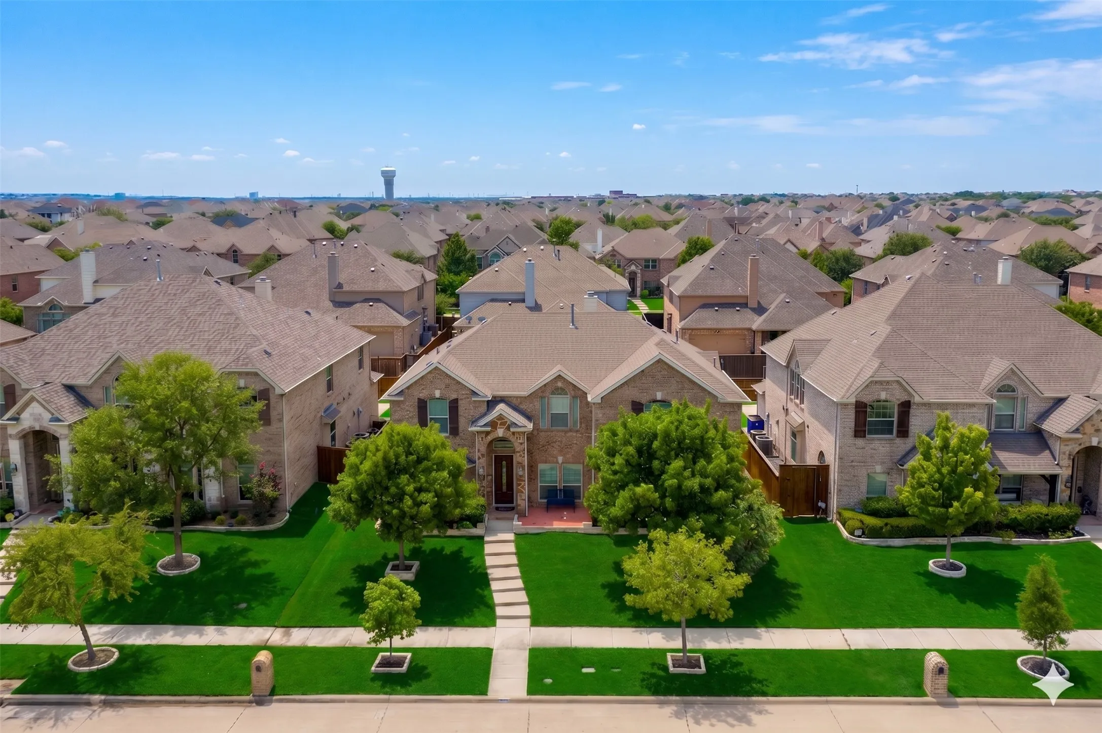 Single Family Residence For Rent in Denton County , 3563 Caruth Lane, Frisco, Texas 75034, 5 Bedroom, 4 Bathroom, 2 Garage spaces, 3,843 Sqft, built in 2012, mls#21328610, Real Estate Agent in Frisco, Homes For Rent in Denton county, Homes For Rent in Frisco, Realtor in Frisco Texas, Real Estate Brokerage Independent Realty Texas, Luminita Cordes Realtor