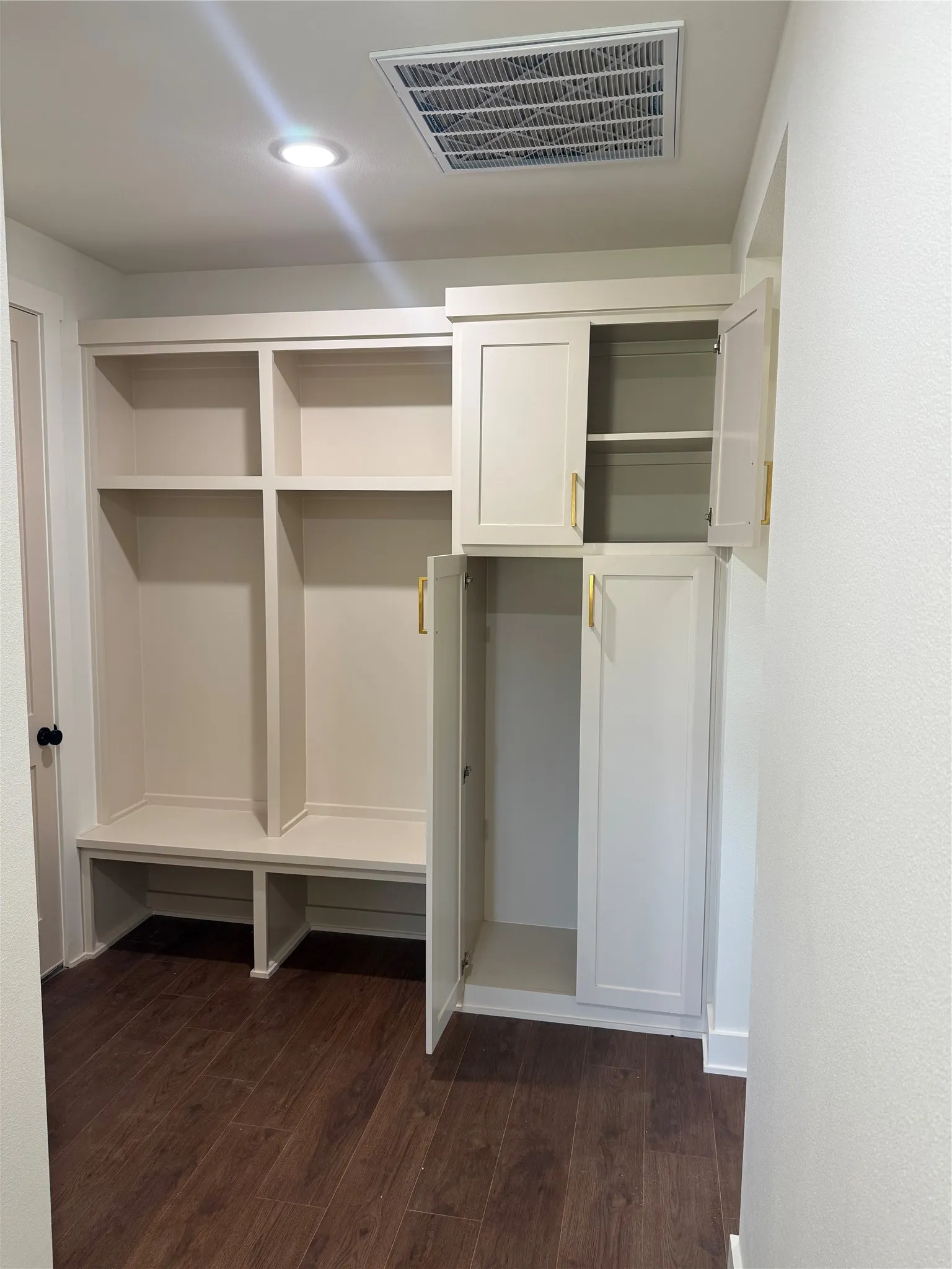 Single Family Residence For Sale in Van Zandt County , 408 Vz County Road 2115, Canton, Texas 75103, 4 Bedroom, 4 Bathroom, 2 Garage spaces, 2,407 Sqft, built in 2026, mls#21328645, Real Estate Agent in Canton, Homes For Sale in Van Zandt county, Homes For Sale in Canton, Realtor in Canton Texas, Real Estate Brokerage Independent Realty Texas, Luminita Cordes Realtor