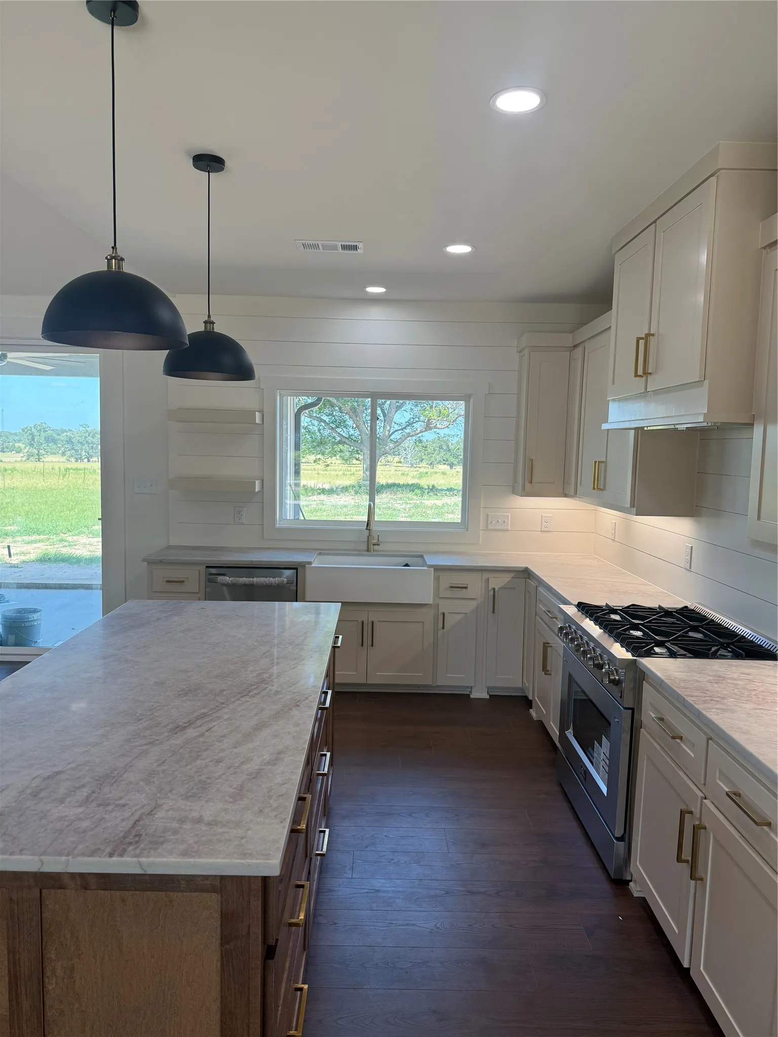 Single Family Residence For Sale in Van Zandt County , 408 Vz County Road 2115, Canton, Texas 75103, 4 Bedroom, 4 Bathroom, 2 Garage spaces, 2,407 Sqft, built in 2026, mls#21328645, Real Estate Agent in Canton, Homes For Sale in Van Zandt county, Homes For Sale in Canton, Realtor in Canton Texas, Real Estate Brokerage Independent Realty Texas, Luminita Cordes Realtor