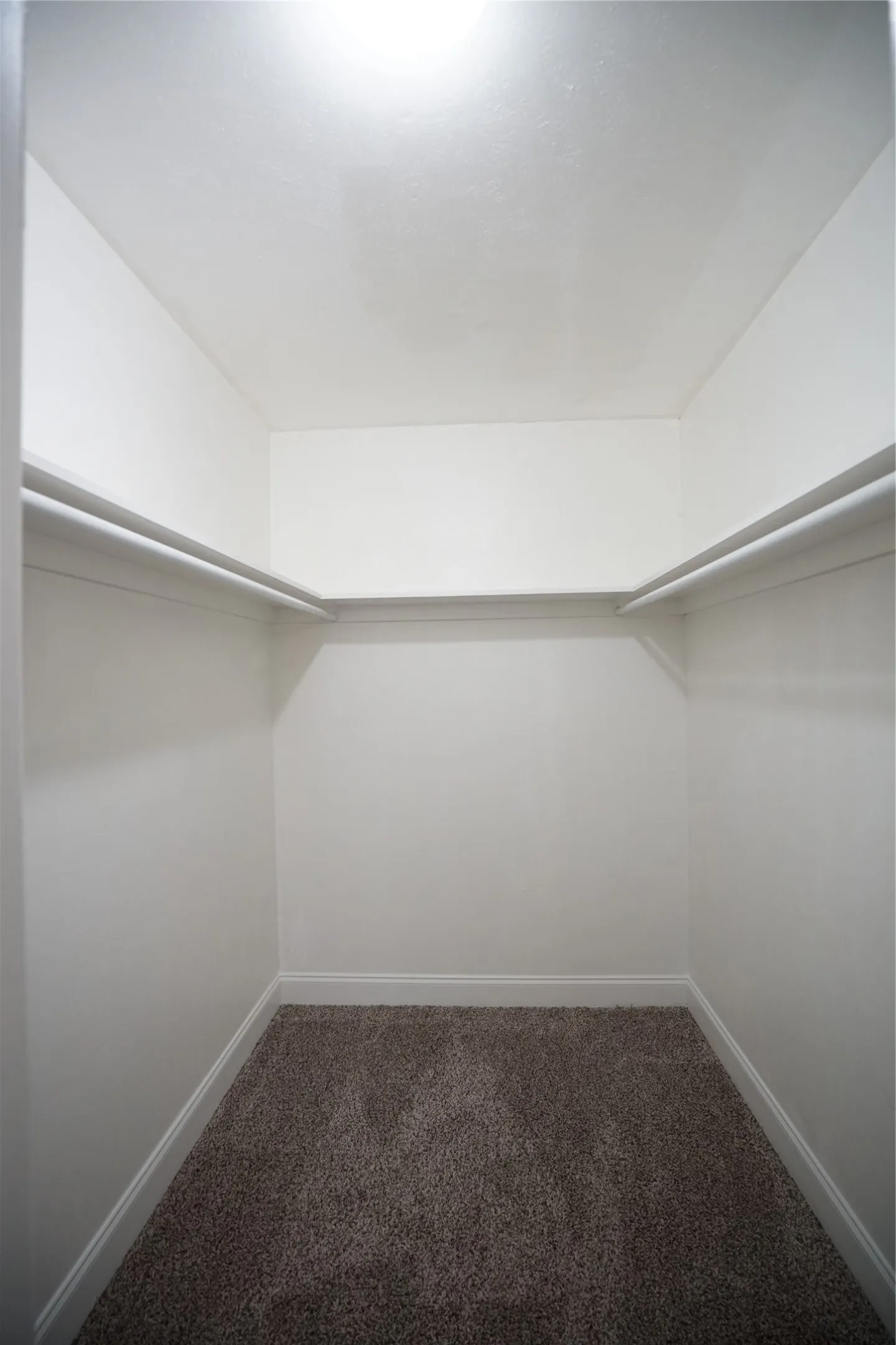 Single Family Residence For Rent in Tarrant County , 619 Todd Court, Burleson, Texas 76028, 4 Bedroom, 2 Bathroom, 2 Garage spaces, 1,416 Sqft, built in 1970, mls#21328651, Real Estate Agent in Burleson, Homes For Rent in Tarrant county, Homes For Rent in Burleson, Realtor in Burleson Texas, Real Estate Brokerage Independent Realty Texas, Luminita Cordes Realtor