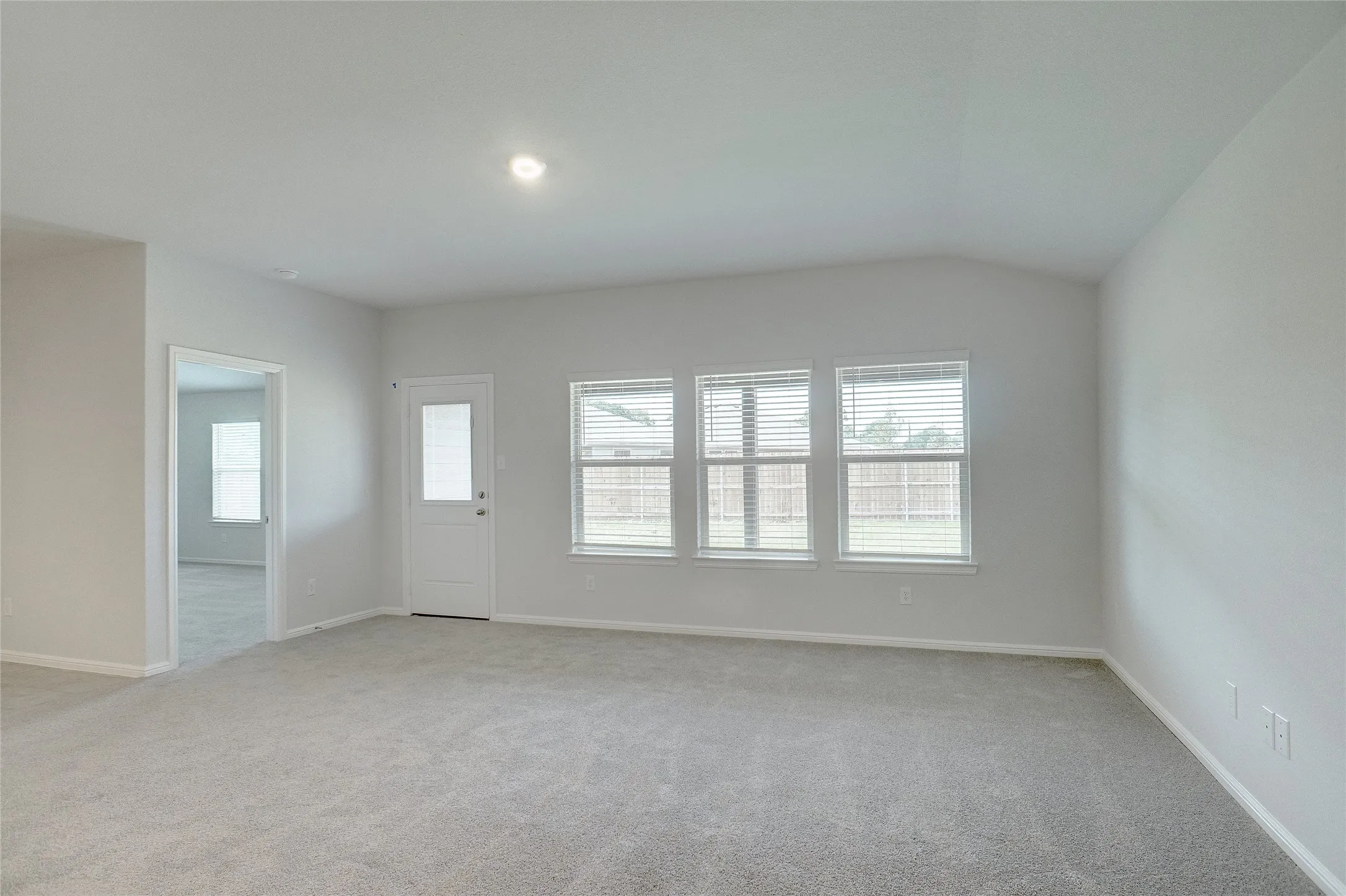 Single Family Residence For Rent in Parker County , 113 Anderson Mill Street, Azle, Texas 76020, 4 Bedroom, 2 Bathroom, 2 Garage spaces, 1,875 Sqft, built in 2023, mls#21328658, Real Estate Agent in Azle, Homes For Rent in Parker county, Homes For Rent in Azle, Realtor in Azle Texas, Real Estate Brokerage Independent Realty Texas, Luminita Cordes Realtor
