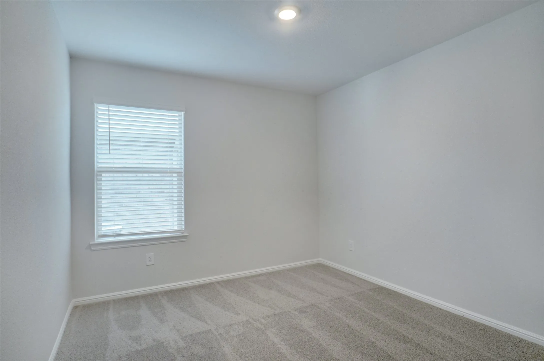 Single Family Residence For Rent in Parker County , 113 Anderson Mill Street, Azle, Texas 76020, 4 Bedroom, 2 Bathroom, 2 Garage spaces, 1,875 Sqft, built in 2023, mls#21328658, Real Estate Agent in Azle, Homes For Rent in Parker county, Homes For Rent in Azle, Realtor in Azle Texas, Real Estate Brokerage Independent Realty Texas, Luminita Cordes Realtor