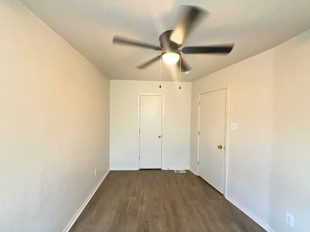 Quadruplex For Rent in Bell County , 1108 Shanarae Circle B, Killeen, Texas 76549, 2 Bedroom, 2 Bathroom, Garage spaces, 885 Sqft, built in 1998, mls#21328663, Real Estate Agent in Killeen, Homes For Rent in Bell county, Homes For Rent in Killeen, Realtor in Killeen Texas, Real Estate Brokerage Independent Realty Texas, Luminita Cordes Realtor