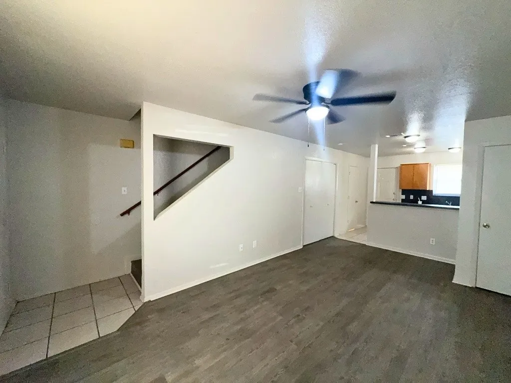 Quadruplex For Rent in Bell County , 1108 Shanarae Circle B, Killeen, Texas 76549, 2 Bedroom, 2 Bathroom, Garage spaces, 885 Sqft, built in 1998, mls#21328663, Real Estate Agent in Killeen, Homes For Rent in Bell county, Homes For Rent in Killeen, Realtor in Killeen Texas, Real Estate Brokerage Independent Realty Texas, Luminita Cordes Realtor
