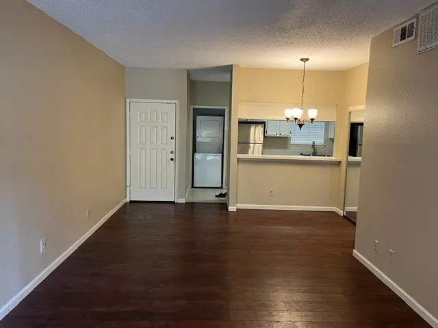 Condominium For Sale in Dallas County , 5550 Spring Valley Road F15, Dallas, Texas 75254, 1 Bedroom, 1 Bathroom, Garage spaces, 680 Sqft, built in 1983, mls#21328197, Real Estate Agent in Dallas, Homes For Sale in Dallas county, Homes For Sale in Dallas, Realtor in Dallas Texas, Real Estate Brokerage Independent Realty Texas, Luminita Cordes Realtor