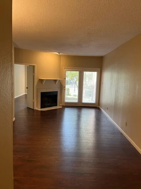 Condominium For Sale in Dallas County , 5550 Spring Valley Road F15, Dallas, Texas 75254, 1 Bedroom, 1 Bathroom, Garage spaces, 680 Sqft, built in 1983, mls#21328197, Real Estate Agent in Dallas, Homes For Sale in Dallas county, Homes For Sale in Dallas, Realtor in Dallas Texas, Real Estate Brokerage Independent Realty Texas, Luminita Cordes Realtor