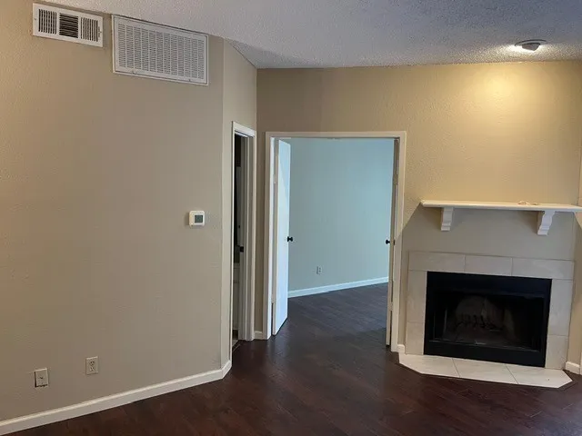 Condominium For Sale in Dallas County , 5550 Spring Valley Road F15, Dallas, Texas 75254, 1 Bedroom, 1 Bathroom, Garage spaces, 680 Sqft, built in 1983, mls#21328197, Real Estate Agent in Dallas, Homes For Sale in Dallas county, Homes For Sale in Dallas, Realtor in Dallas Texas, Real Estate Brokerage Independent Realty Texas, Luminita Cordes Realtor