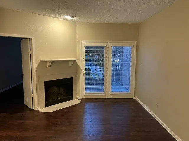 Condominium For Sale in Dallas County , 5550 Spring Valley Road F15, Dallas, Texas 75254, 1 Bedroom, 1 Bathroom, Garage spaces, 680 Sqft, built in 1983, mls#21328197, Real Estate Agent in Dallas, Homes For Sale in Dallas county, Homes For Sale in Dallas, Realtor in Dallas Texas, Real Estate Brokerage Independent Realty Texas, Luminita Cordes Realtor