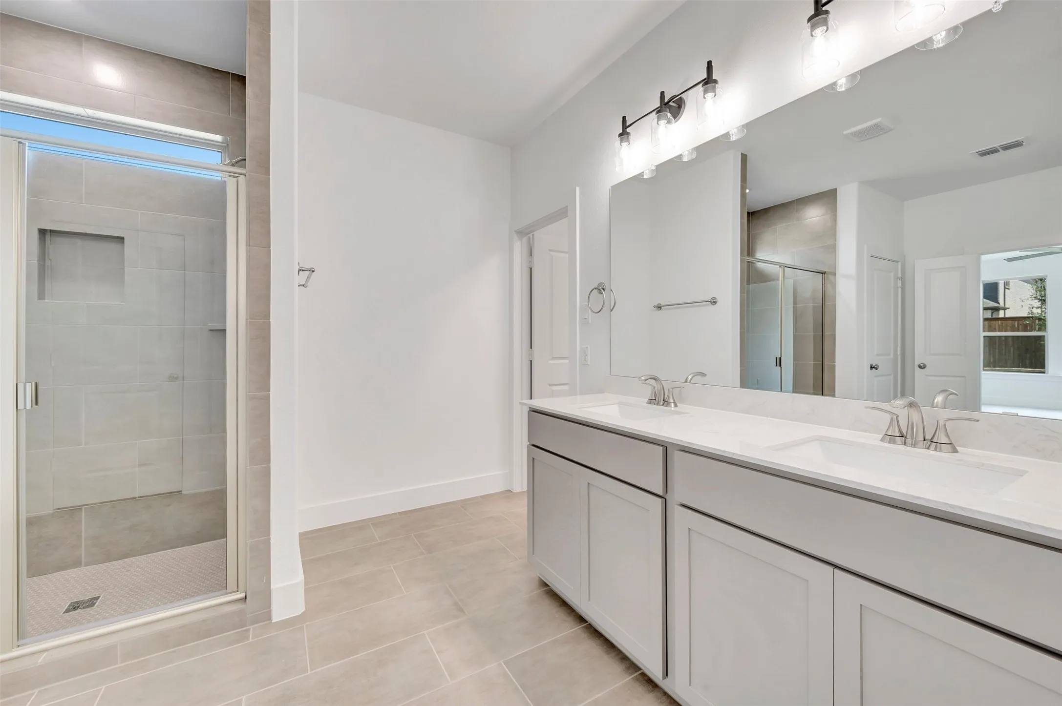 Single Family Residence For Sale in Denton County , 5005 Lily Creek Drive, Aubrey, Texas 76227, 4 Bedroom, 4 Bathroom, 2 Garage spaces, 3,192 Sqft, built in 2026, mls#21317109, Real Estate Agent in Aubrey, Homes For Sale in Denton county, Homes For Sale in Aubrey, Realtor in Aubrey Texas, Real Estate Brokerage Independent Realty Texas, Luminita Cordes Realtor