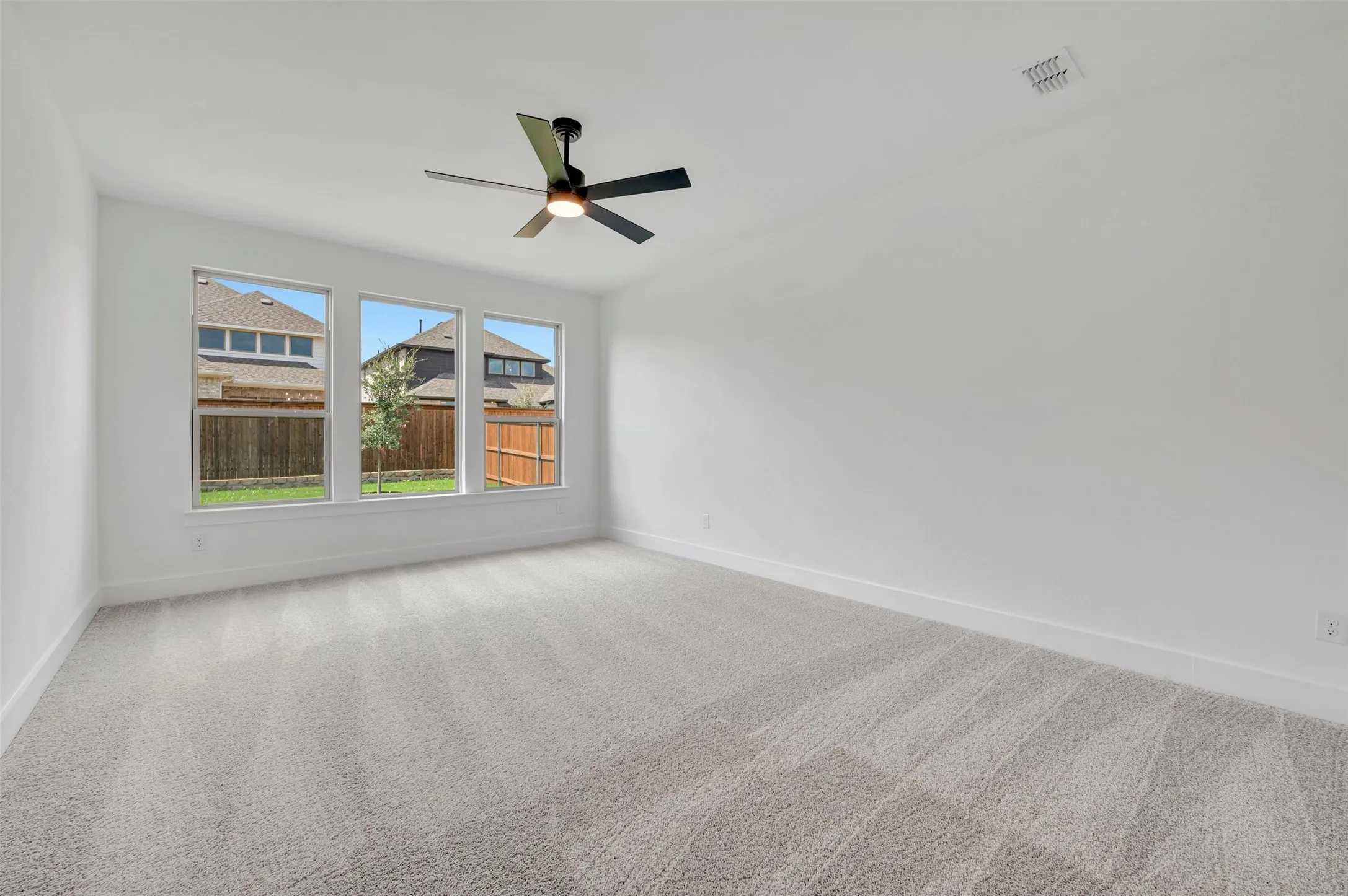 Single Family Residence For Sale in Denton County , 5005 Lily Creek Drive, Aubrey, Texas 76227, 4 Bedroom, 4 Bathroom, 2 Garage spaces, 3,192 Sqft, built in 2026, mls#21317109, Real Estate Agent in Aubrey, Homes For Sale in Denton county, Homes For Sale in Aubrey, Realtor in Aubrey Texas, Real Estate Brokerage Independent Realty Texas, Luminita Cordes Realtor
