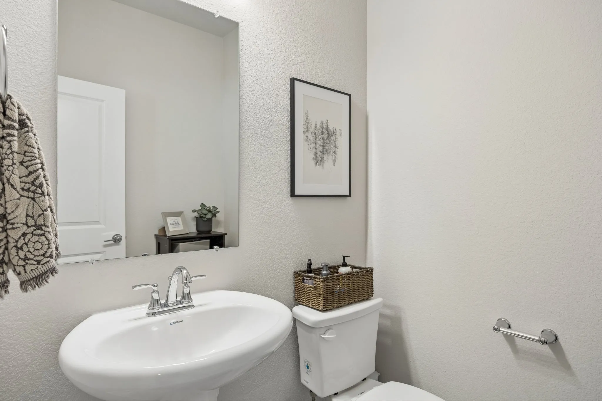 Single Family Residence For Sale in Ellis County , 2277 Glacier Drive, Waxahachie, Texas 75165, 3 Bedroom, 3 Bathroom, 2 Garage spaces, 2,434 Sqft, built in 2023, mls#21326412, Real Estate Agent in Waxahachie, Homes For Sale in Ellis county, Homes For Sale in Waxahachie, Realtor in Waxahachie Texas, Real Estate Brokerage Independent Realty Texas, Luminita Cordes Realtor