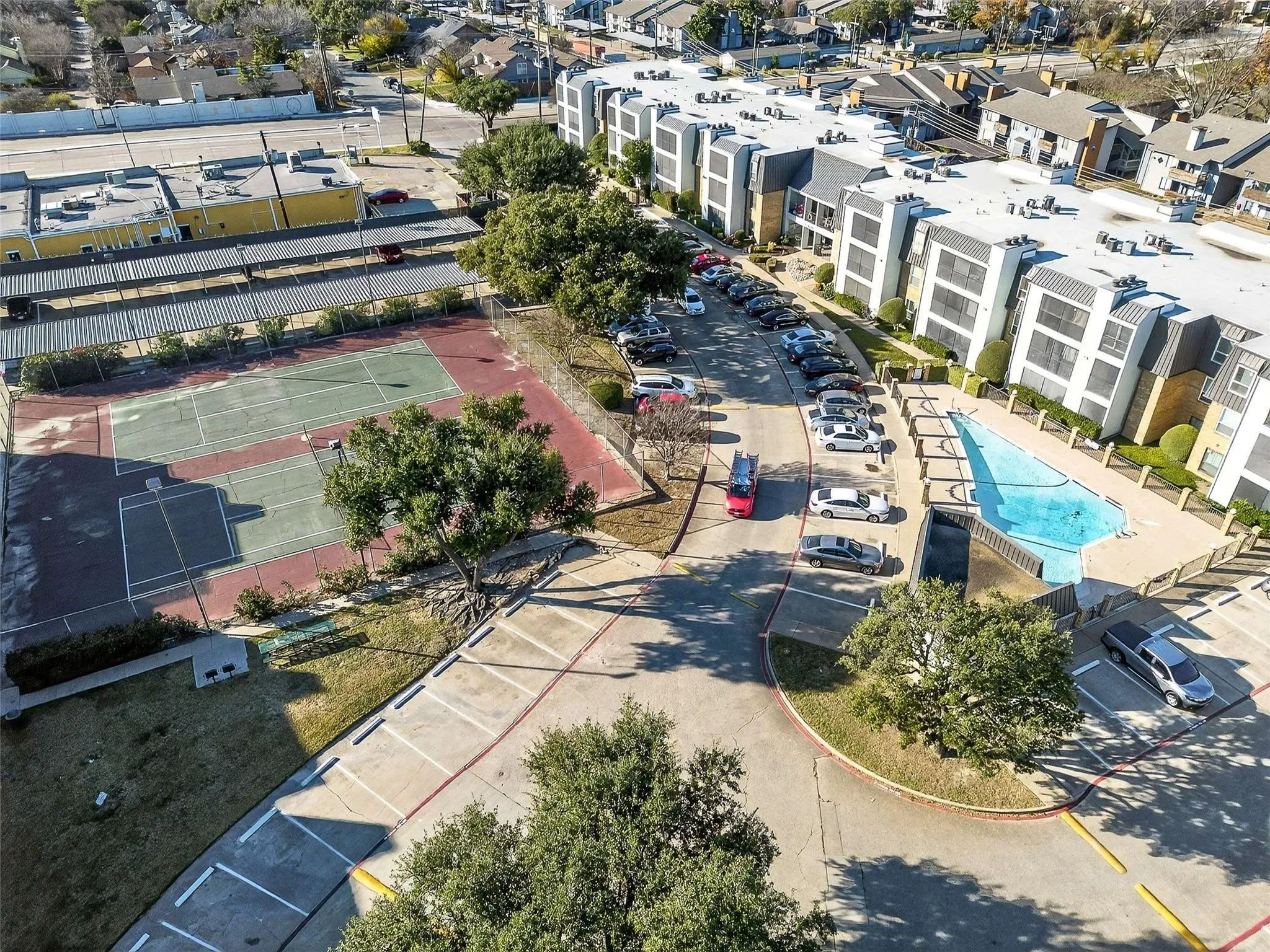 Condominium For Sale in Dallas County , 11480 Audelia Road 142, Dallas, Texas 75243, 2 Bedroom, 2 Bathroom, Garage spaces, 1,087 Sqft, built in 1980, mls#21328675, Real Estate Agent in Dallas, Homes For Sale in Dallas county, Homes For Sale in Dallas, Realtor in Dallas Texas, Real Estate Brokerage Independent Realty Texas, Luminita Cordes Realtor