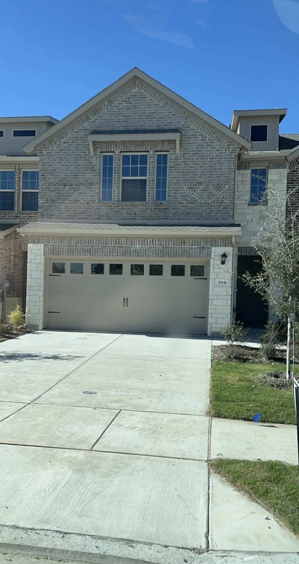 Townhouse For Rent in Collin County , 809 Lone Rock Drive, Anna, Texas 75409, 3 Bedroom, 3 Bathroom, 2 Garage spaces, 1,685 Sqft, built in 2024, mls#21328677, Real Estate Agent in Anna, Homes For Rent in Collin county, Homes For Rent in Anna, Realtor in Anna Texas, Real Estate Brokerage Independent Realty Texas, Luminita Cordes Realtor