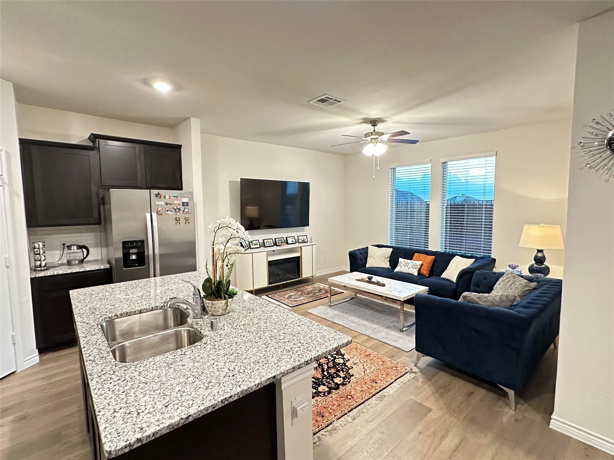 Townhouse For Rent in Collin County , 809 Lone Rock Drive, Anna, Texas 75409, 3 Bedroom, 3 Bathroom, 2 Garage spaces, 1,685 Sqft, built in 2024, mls#21328677, Real Estate Agent in Anna, Homes For Rent in Collin county, Homes For Rent in Anna, Realtor in Anna Texas, Real Estate Brokerage Independent Realty Texas, Luminita Cordes Realtor
