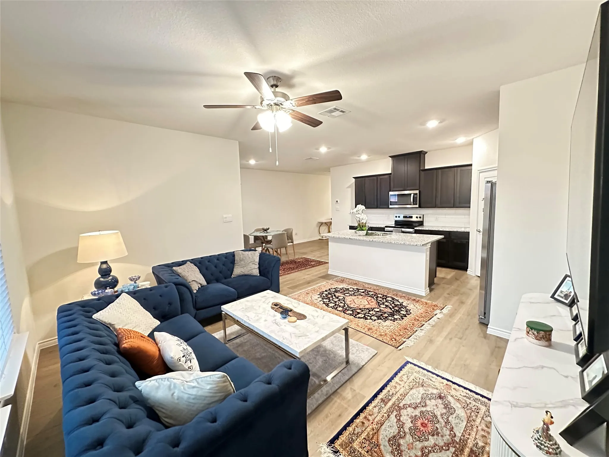 Townhouse For Rent in Collin County , 809 Lone Rock Drive, Anna, Texas 75409, 3 Bedroom, 3 Bathroom, 2 Garage spaces, 1,685 Sqft, built in 2024, mls#21328677, Real Estate Agent in Anna, Homes For Rent in Collin county, Homes For Rent in Anna, Realtor in Anna Texas, Real Estate Brokerage Independent Realty Texas, Luminita Cordes Realtor