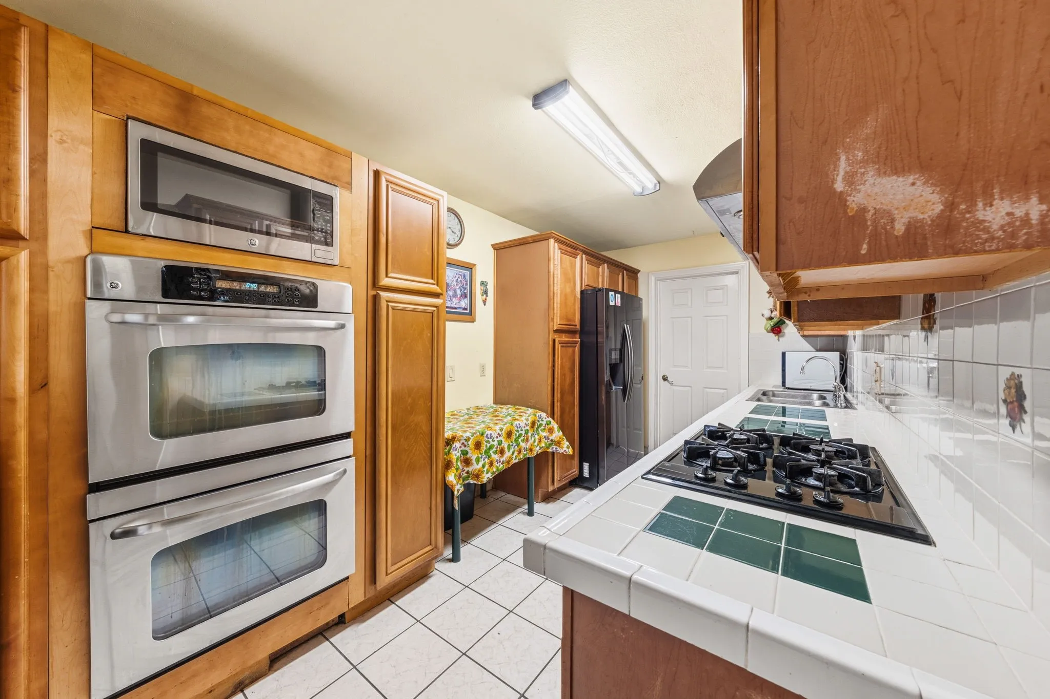 Single Family Residence For Sale in Dallas County , 2410 S Franklin Street, Dallas, Texas 75233, 5 Bedroom, 3 Bathroom, Garage spaces, 1,918 Sqft, built in 1953, mls#21328617, Real Estate Agent in Dallas, Homes For Sale in Dallas county, Homes For Sale in Dallas, Realtor in Dallas Texas, Real Estate Brokerage Independent Realty Texas, Luminita Cordes Realtor
